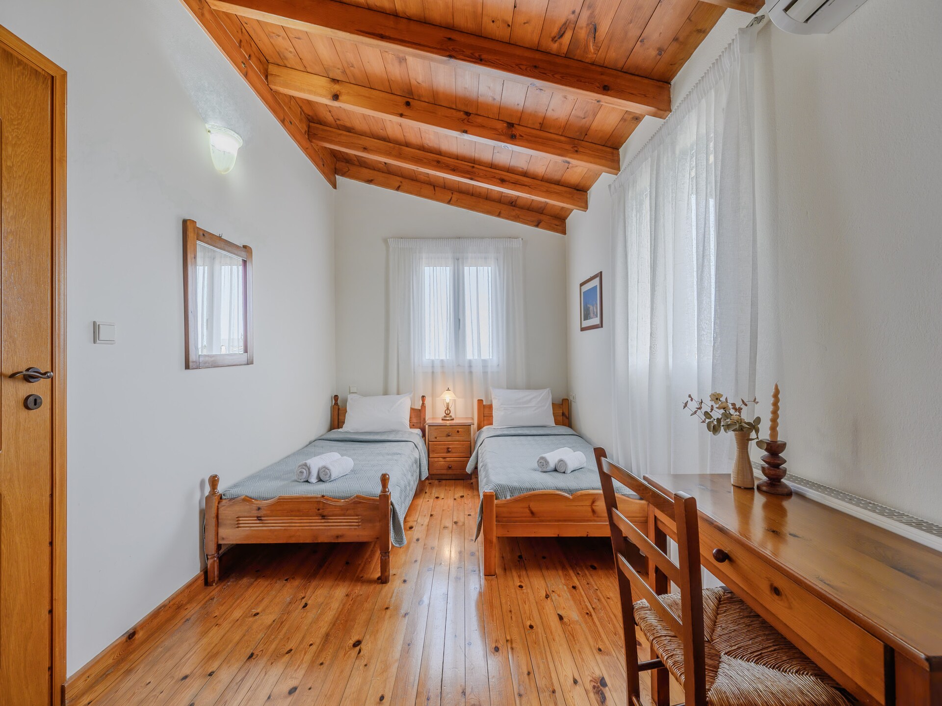 Galini Villa: Ruim vakantiehuis voor 10 aan de golfbaan van Episkopi - foto 26