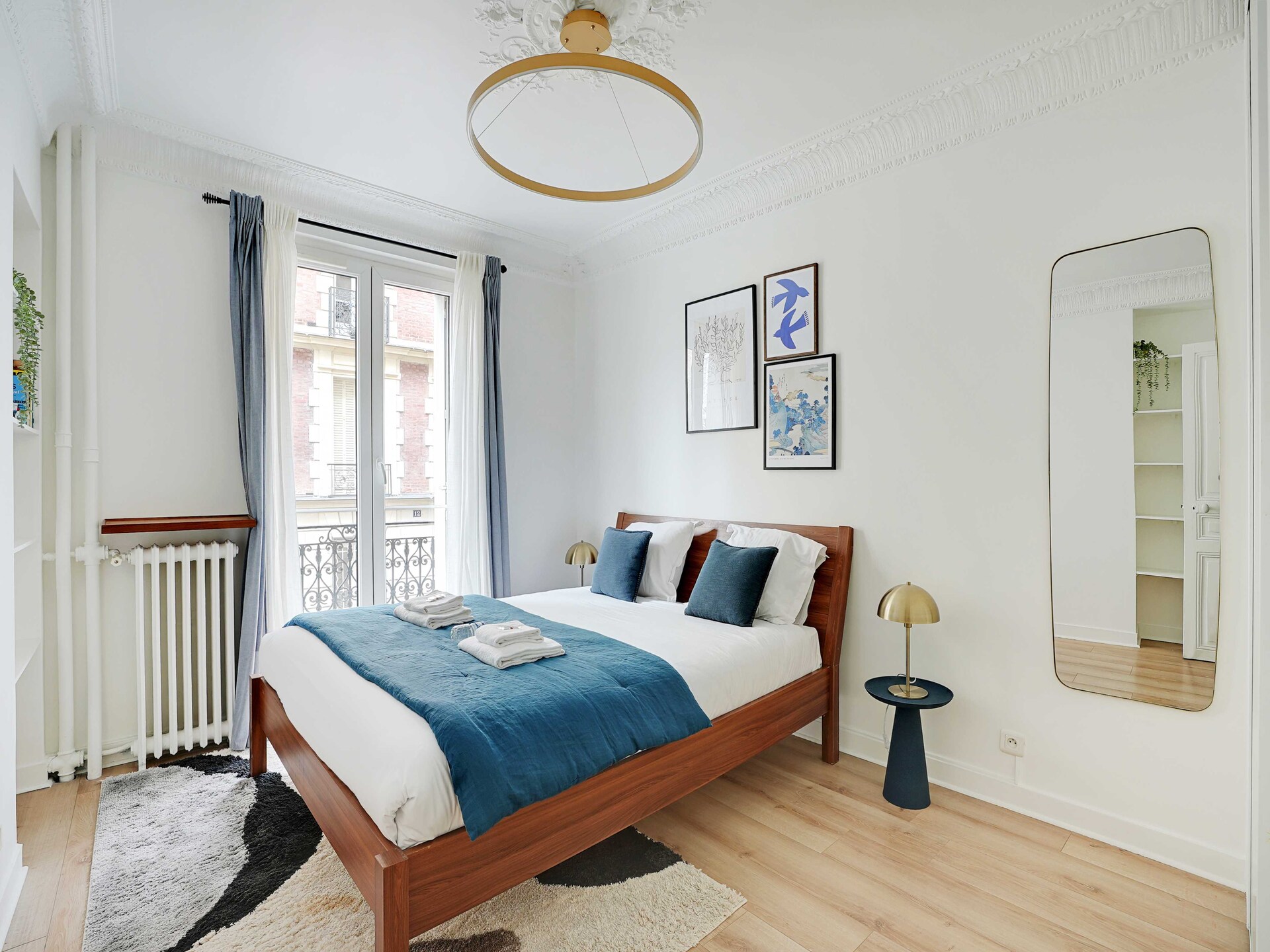 Licht appartement met 2 slaapkamers in het 14e arrondissement, vlakbij metro - foto 4