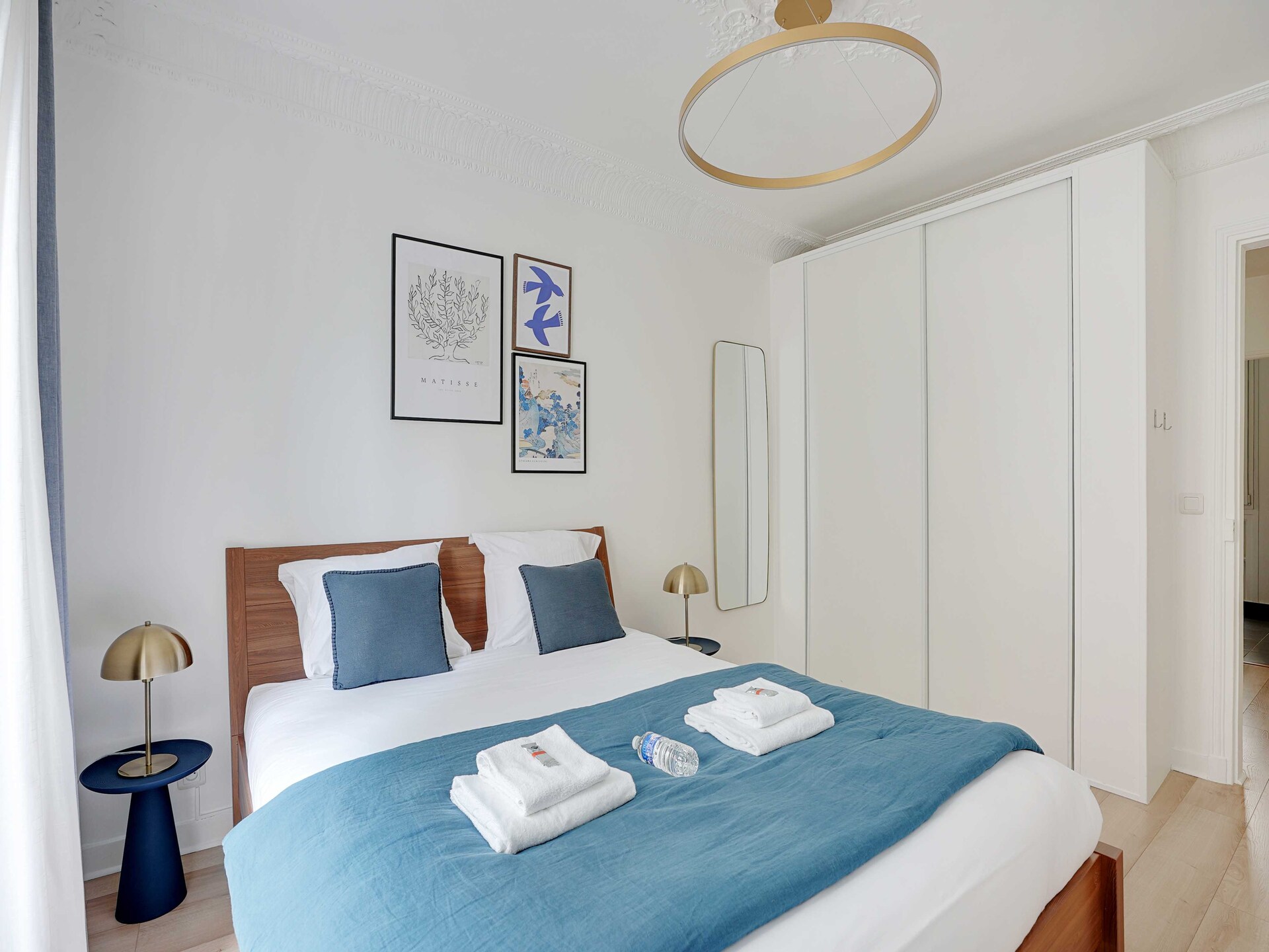 Licht appartement met 2 slaapkamers in het 14e arrondissement, vlakbij metro - foto 8