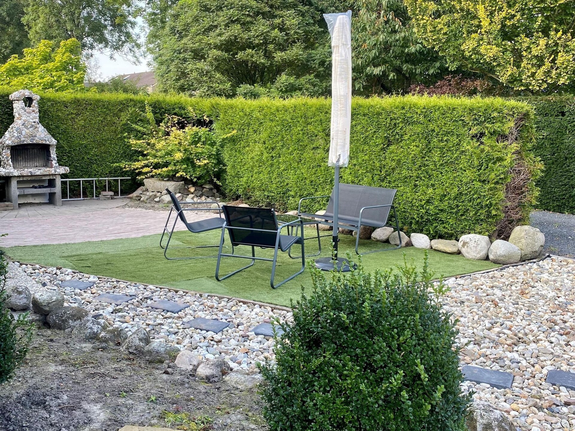 Knus vakantiehuis in Tzummarum met zwembad, tennisbaan en tuin - foto 7
