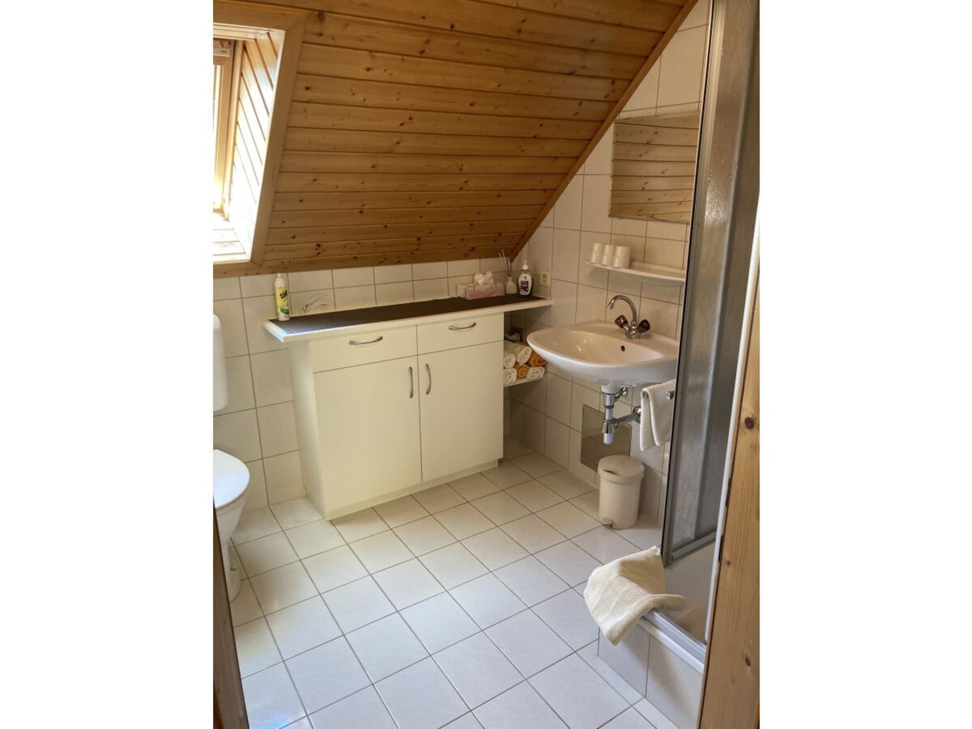 Ruim vakantiehuis aan de Millstättersee met loggia, vlakbij het centrum - foto 18