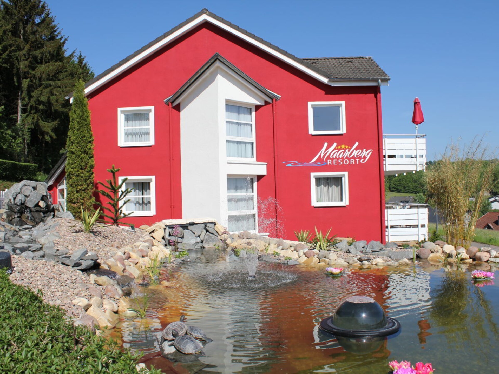 Stijlvol appartement met bubbelbad en zicht op de Eifel bij Schalkenmehren - foto 11
