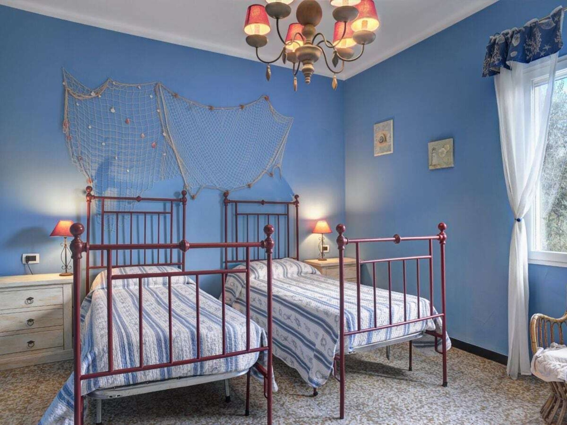 Gerenoveerd appartement met tuin en uitzicht op olijfgaarden bij Diano San Pietro - foto 13