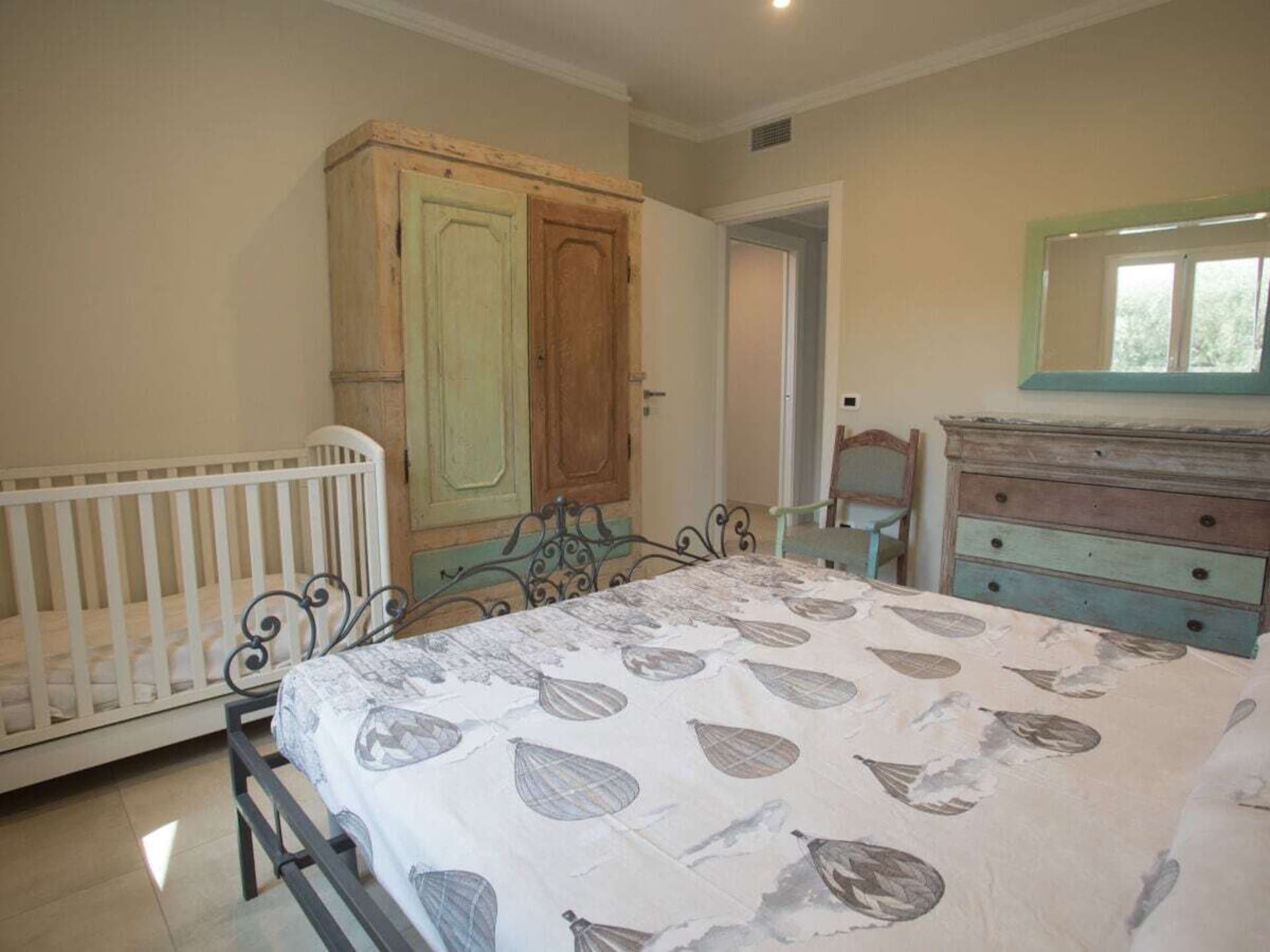 Modern vakantiehuis met panoramisch uitzicht in Diano San Pietro - foto 7