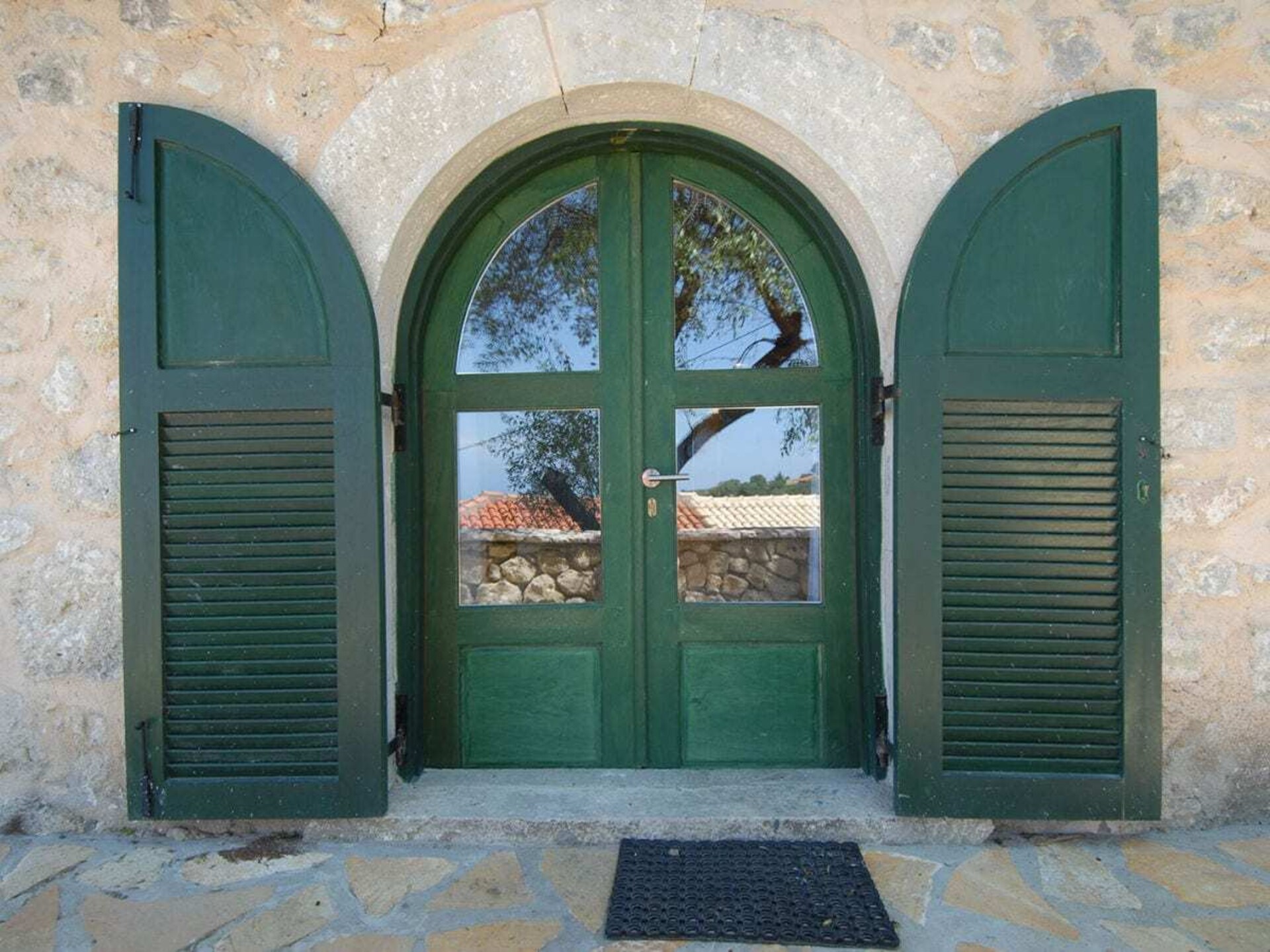 Stijlvol stenen huis met zeezicht op Lefkada, 300m van centrum Kavalos - foto 6