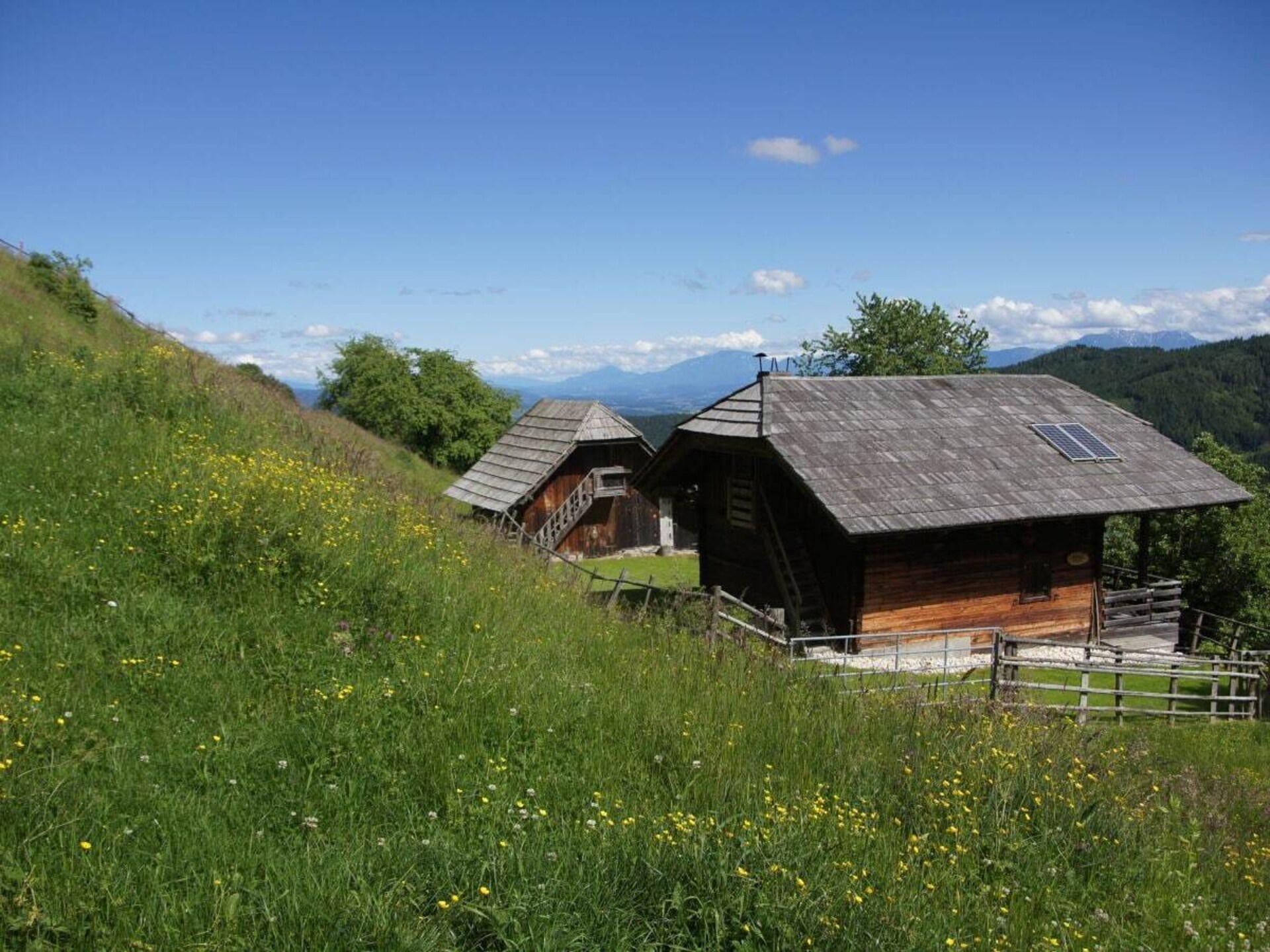 Zonnig vakantiehuis op 1200m met panoramisch uitzicht bij St. Urban - foto 27