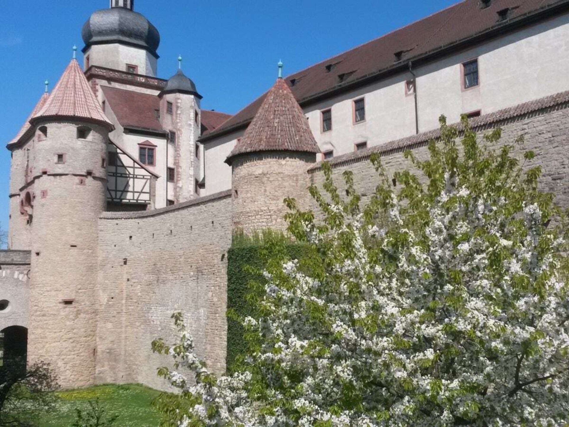 Knus vakantiehuis met zonnig terras nabij Würzburg - foto 20
