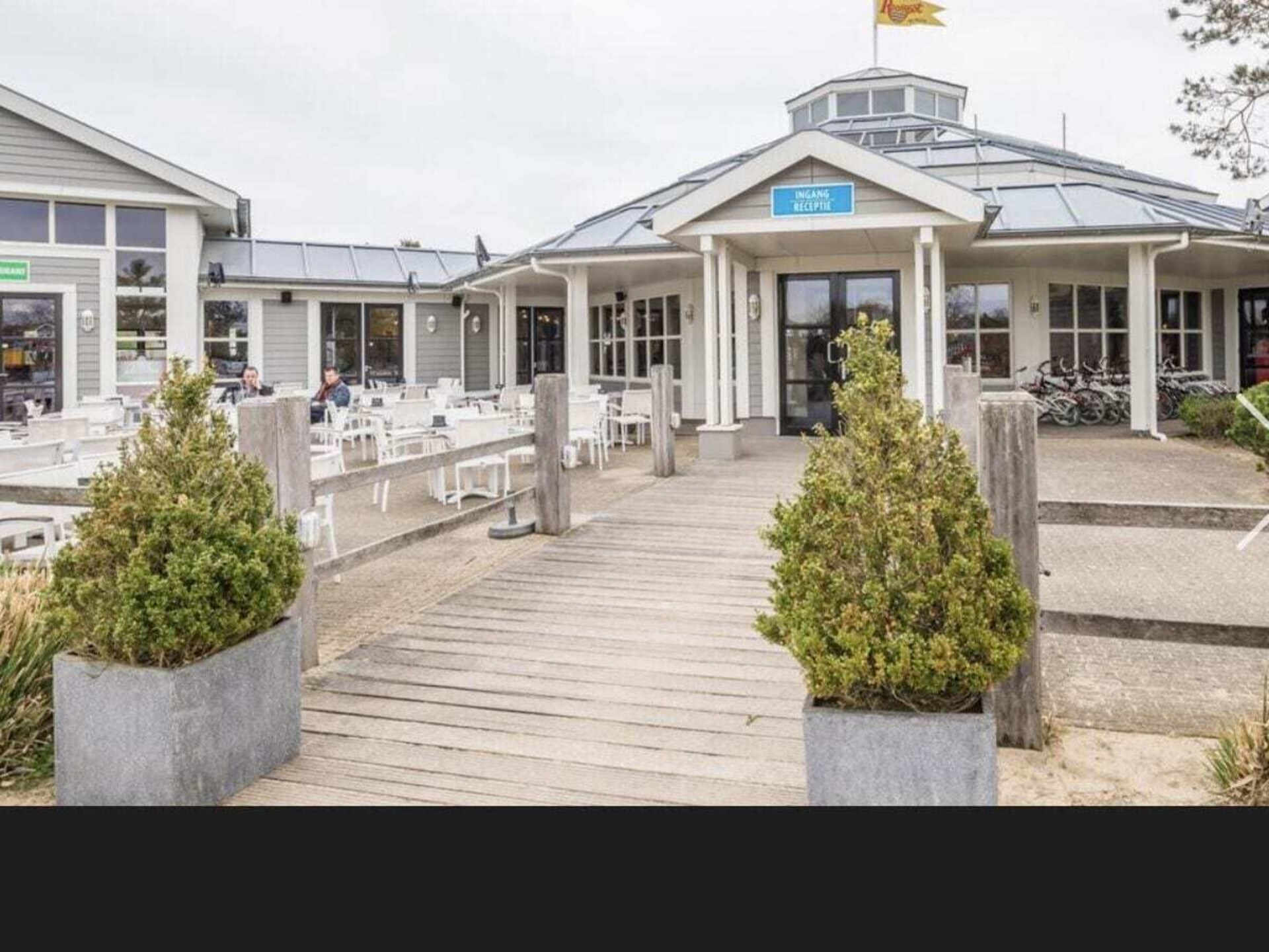Chalet met verwarmd zwembad op 300m van strand in Kamperland - foto 39