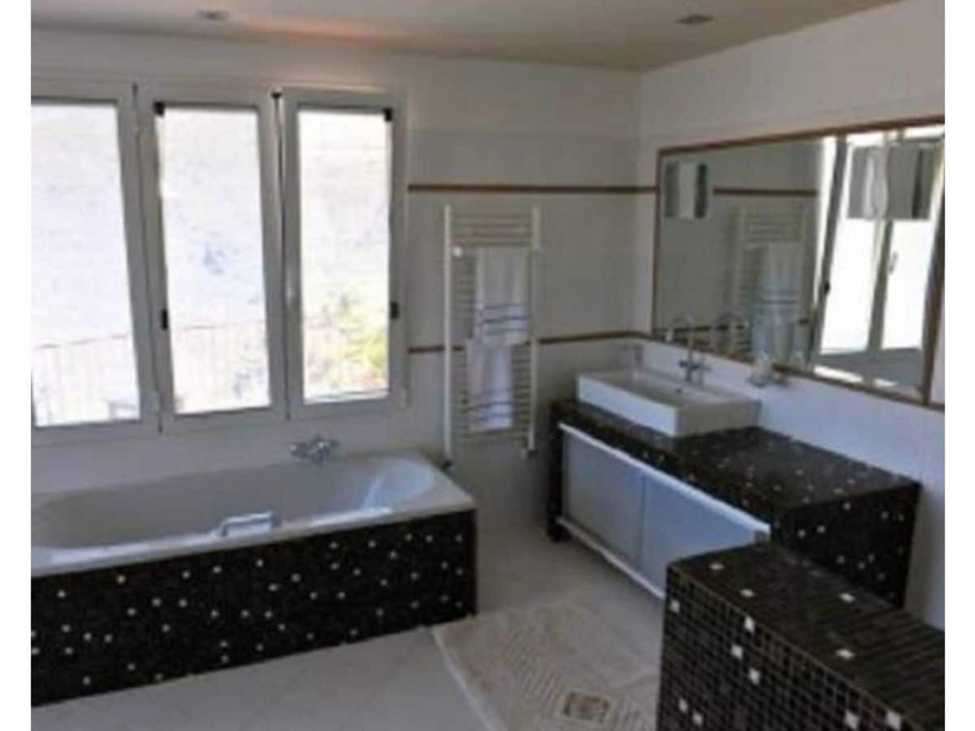 Ruime heuveltopvilla met sauna en zeezicht nabij Soldano - foto 13