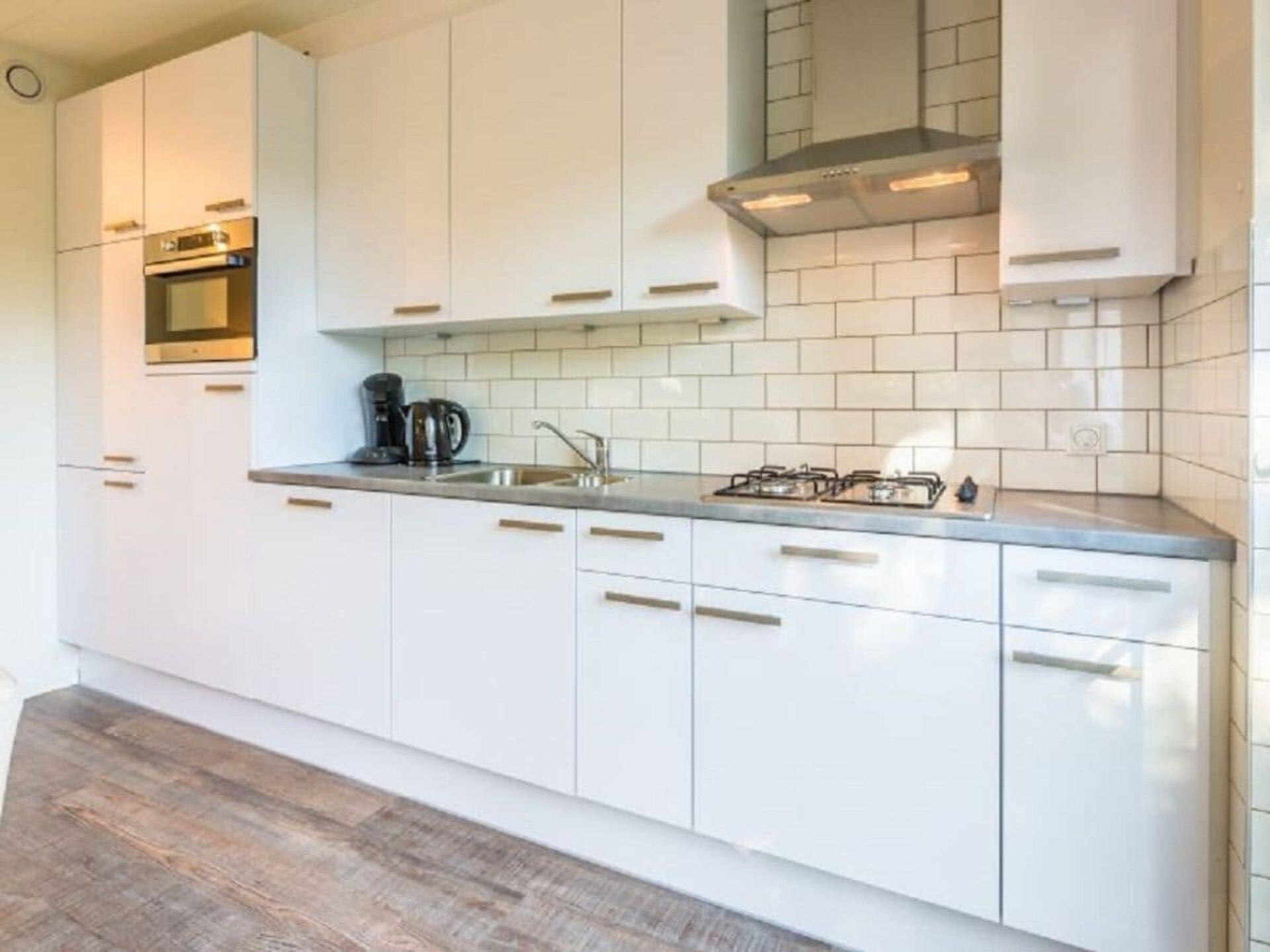 6-persoons vakantiehuis in De Koog met moderne inrichting - foto 8
