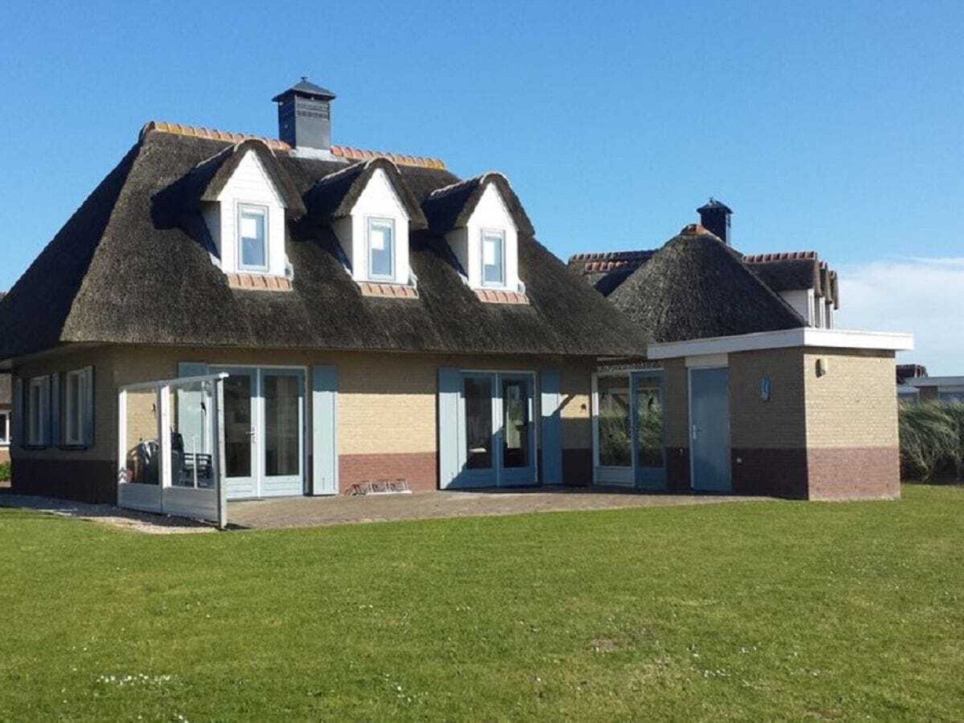 Sfeervolle villa voor 6 aan het water bij de duinen van Den Helder - foto 1
