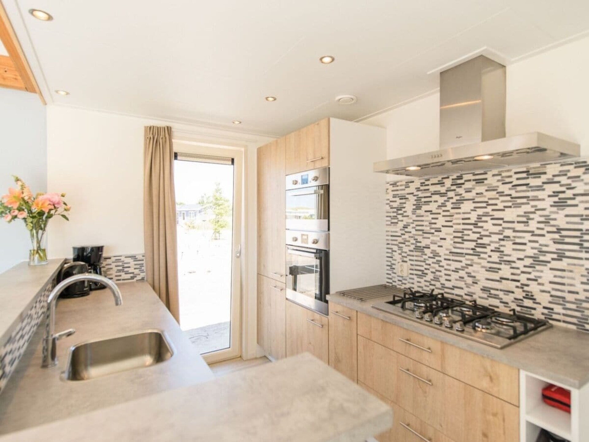 Luxe strandhuis Ballum: architectonisch vakantieparel op Ameland - foto 2