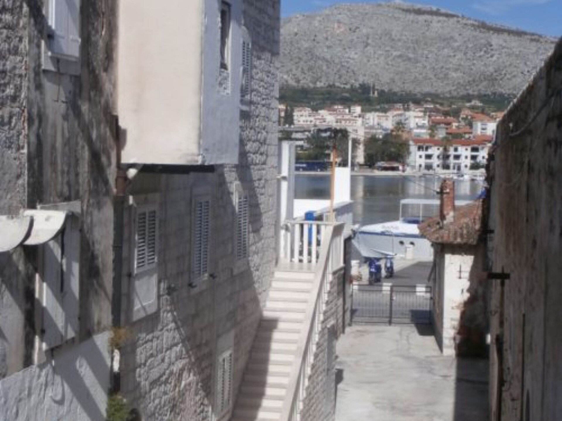6-persoons appartement in Trogir op 300 meter van het strand - foto 10