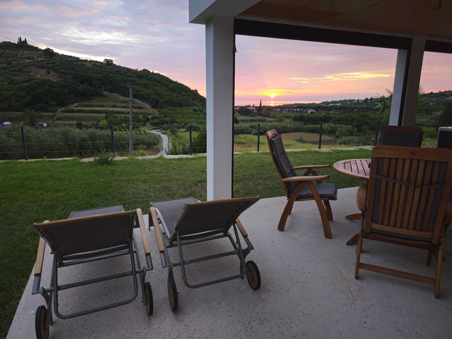Luxe appartement in Portoroz met zeezicht, terras en hot-tub - foto 12