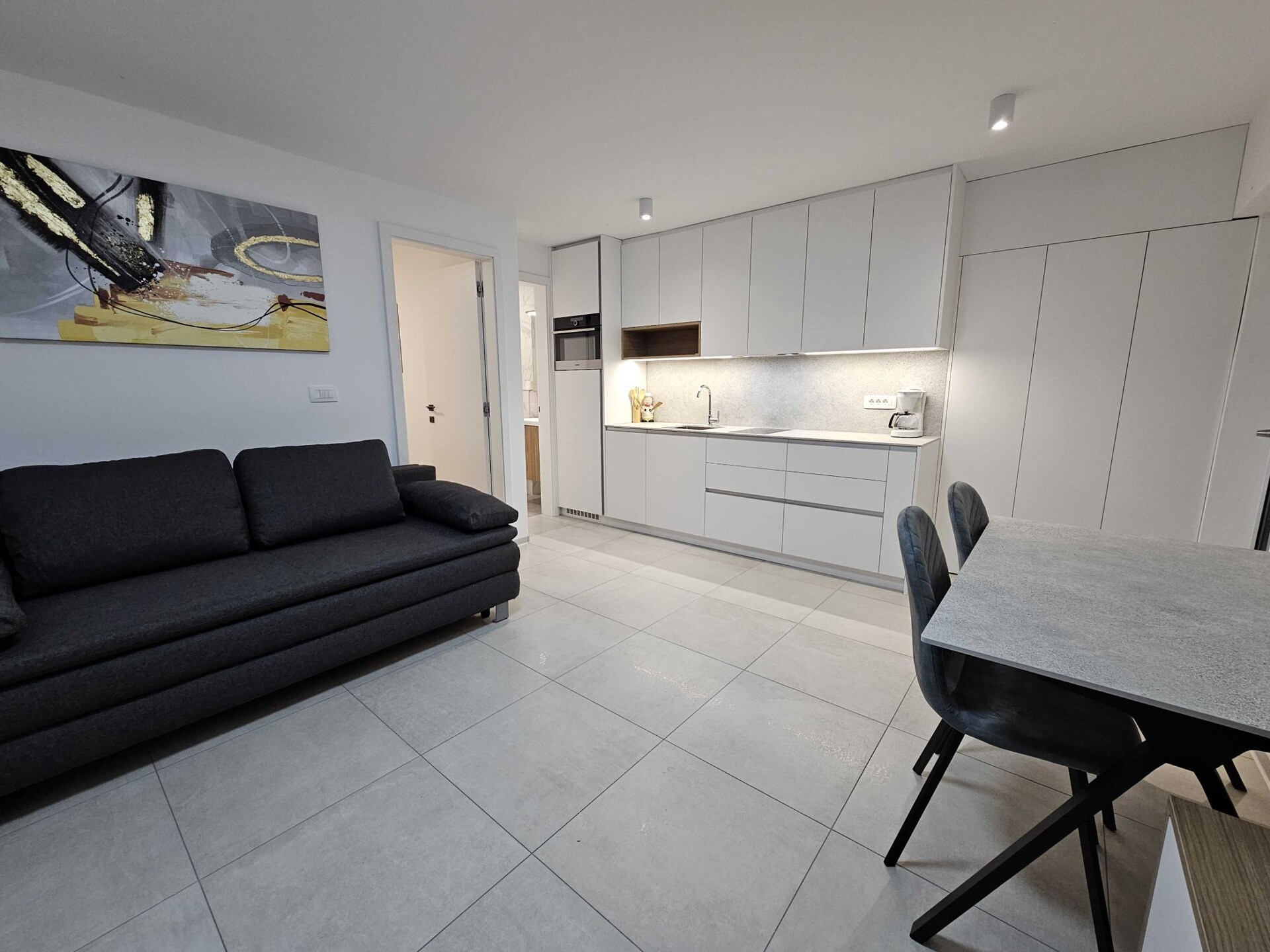 Luxe appartement in Portoroz met zeezicht, terras en hot-tub - foto 2