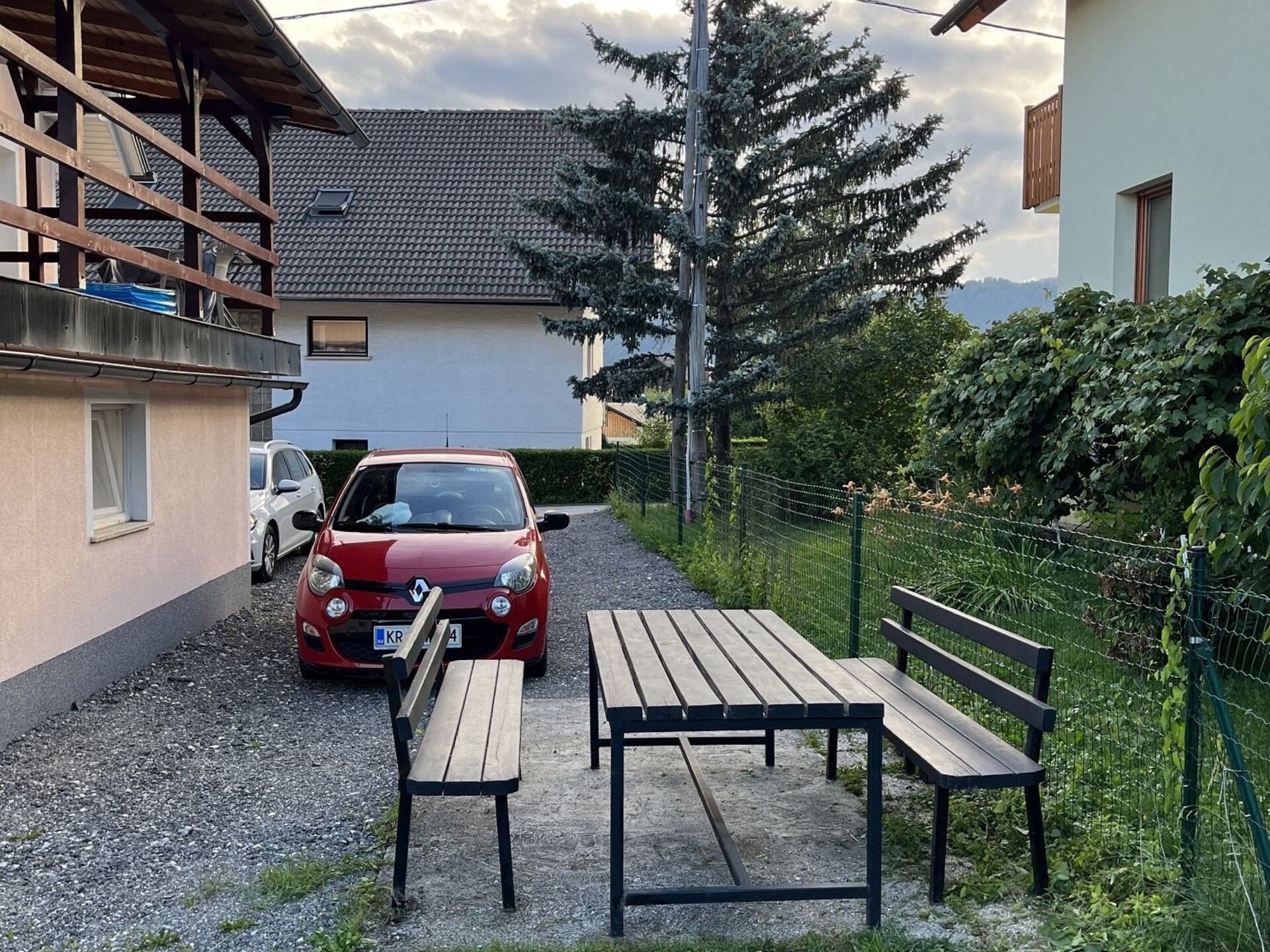 Knus studio-appartement in Žirovnica met uitzicht op de groene tuin - foto 21