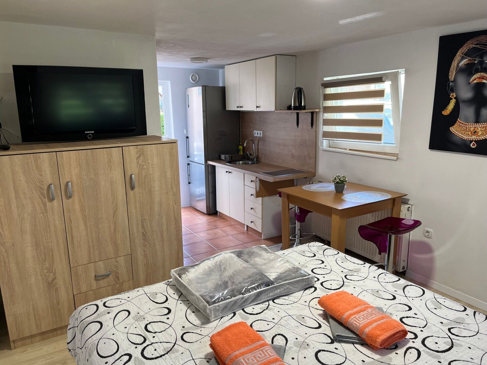 Knus studio-appartement in Žirovnica met uitzicht op de groene tuin - foto 12