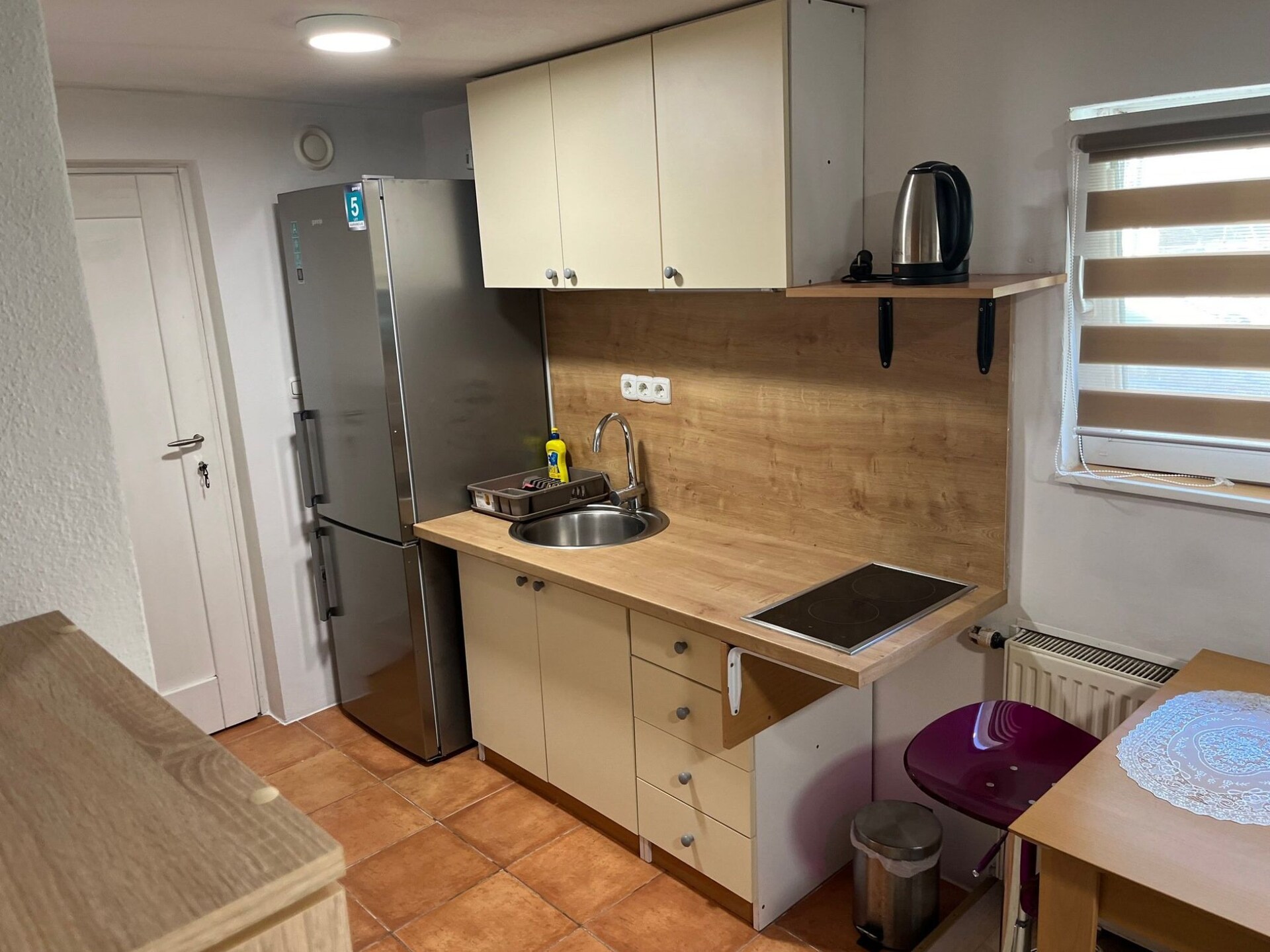 Knus studio-appartement in Žirovnica met uitzicht op de groene tuin - foto 1