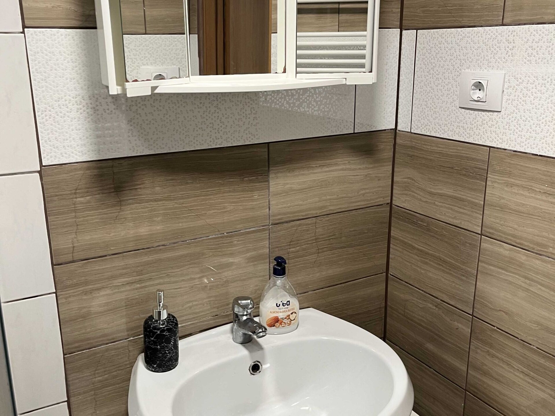 Knus studio-appartement met bloeiende tuin nabij het Meer van Bled - foto 12