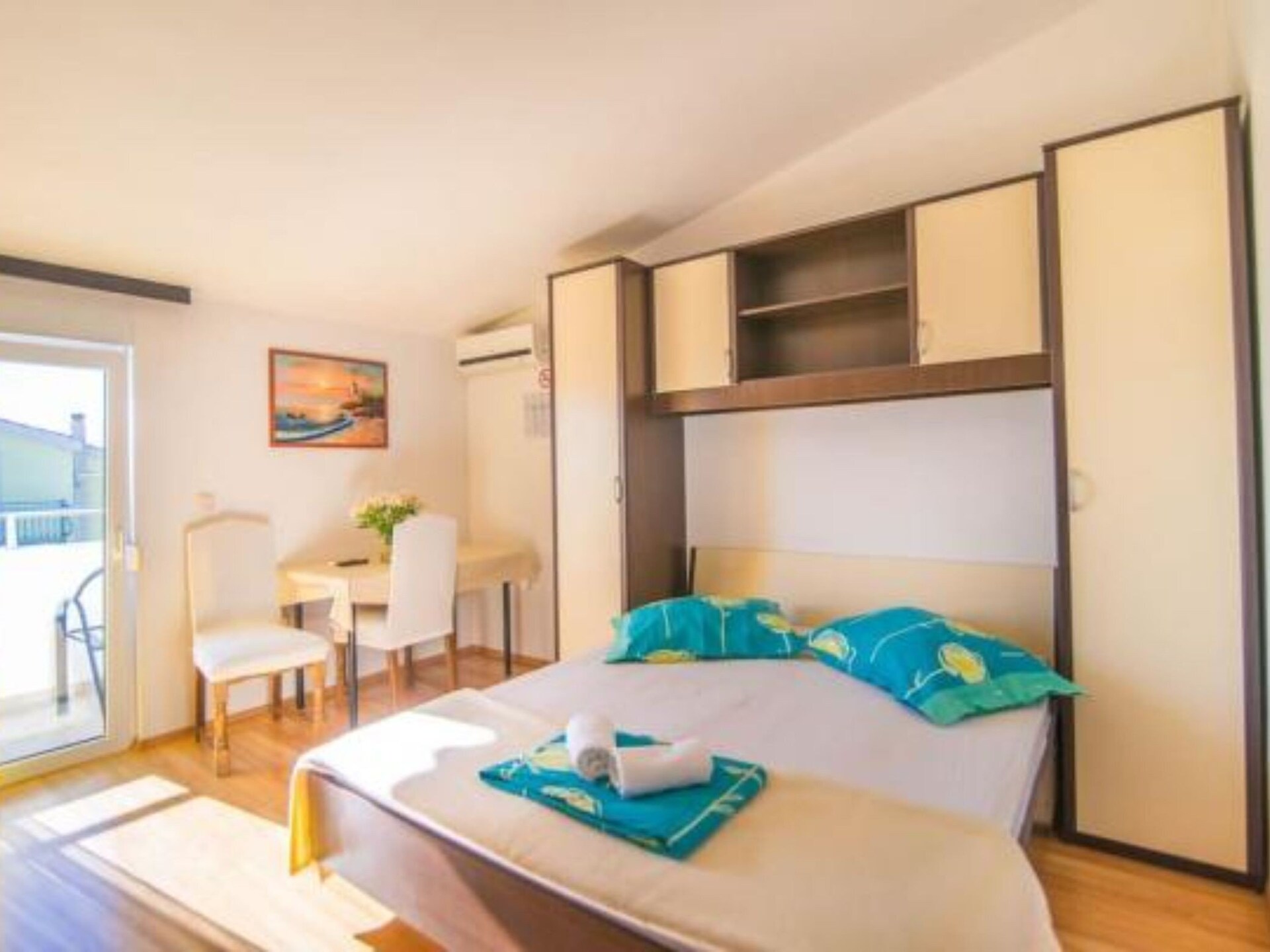 2-persoons studio appartement in Dugi Rat vlakbij het strand - foto 4