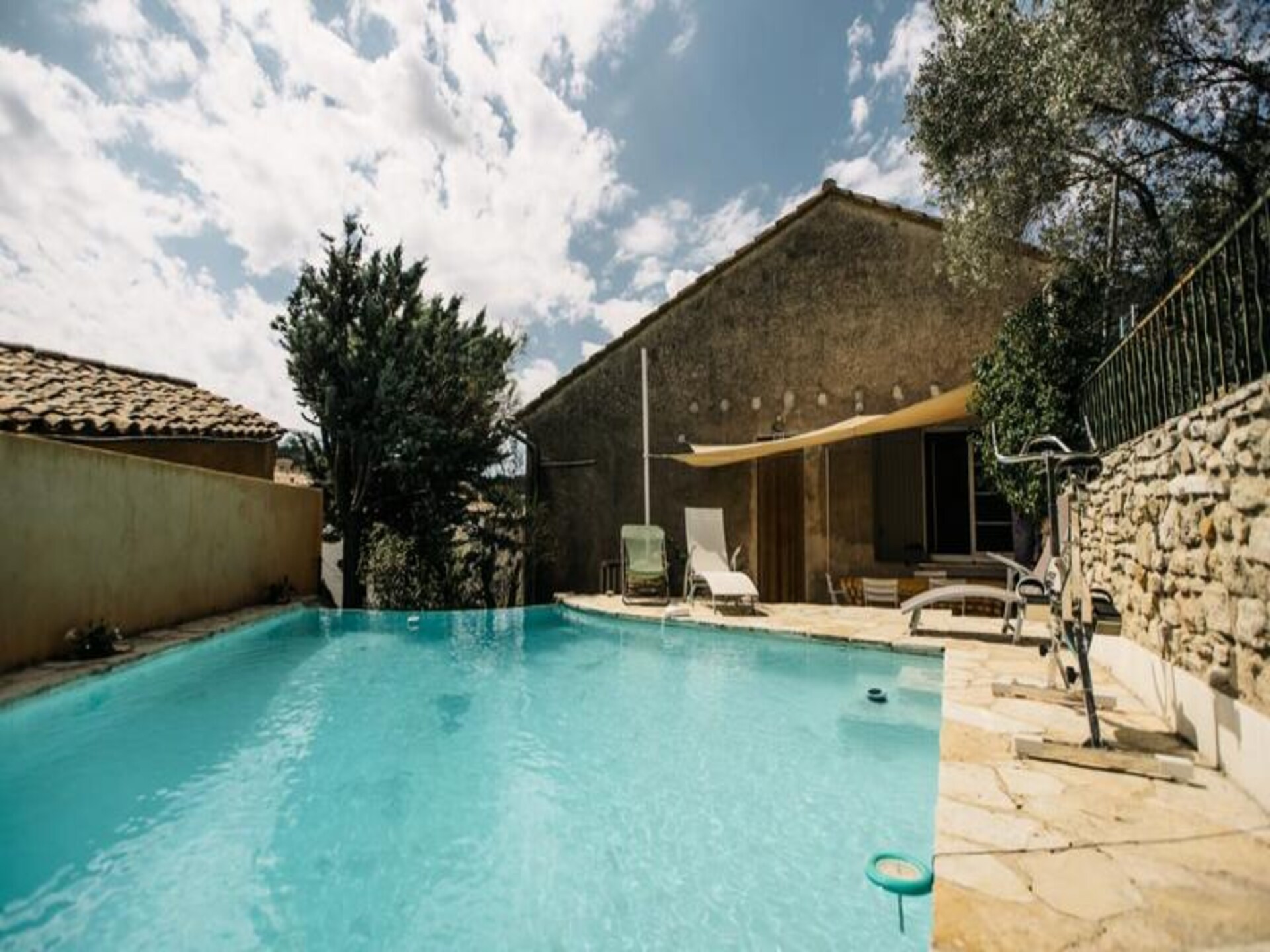 Authentiek Provençaals herenhuis met privézwembad en uitzicht op de Luberon - foto 3