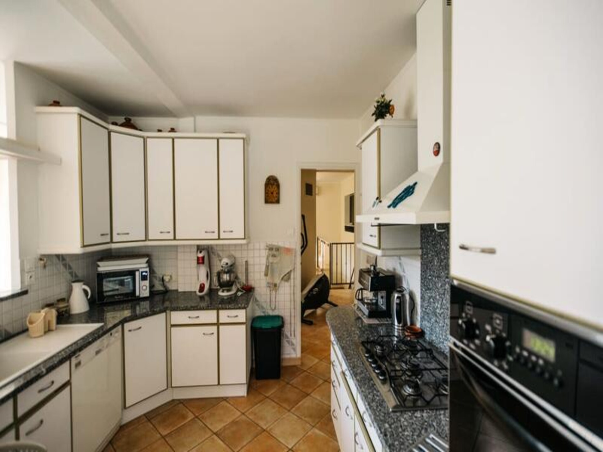 Authentiek Provençaals herenhuis met privézwembad en uitzicht op de Luberon - foto 18