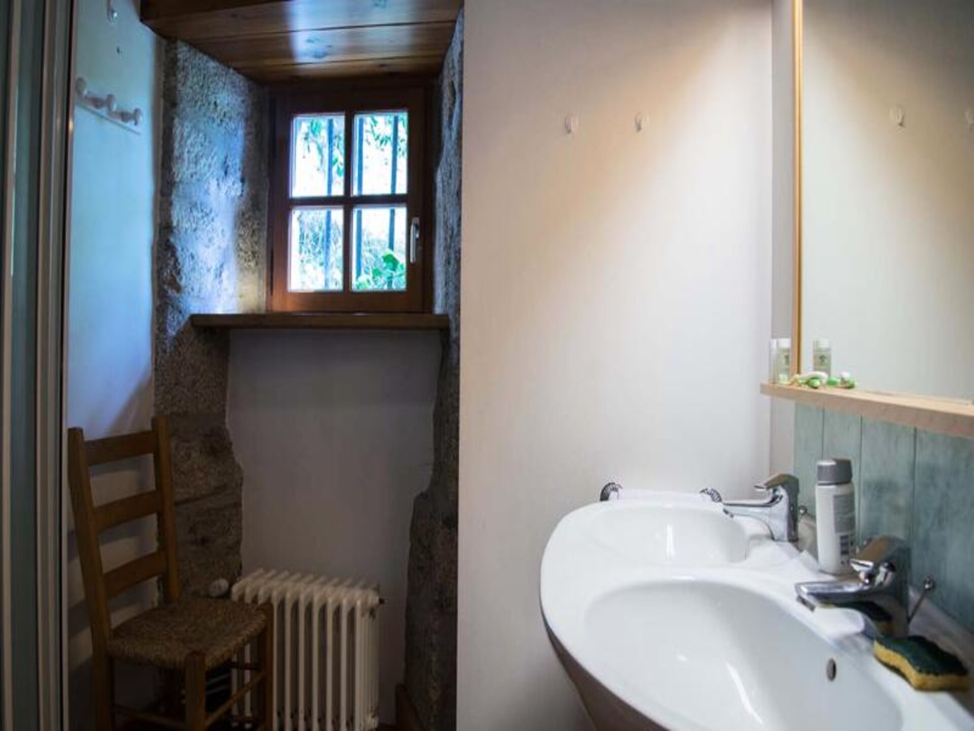 Authentiek vakantiehuis in Arzenc-d'Apcher met zwembad en uitzicht op de Gorges du Bès - foto 12