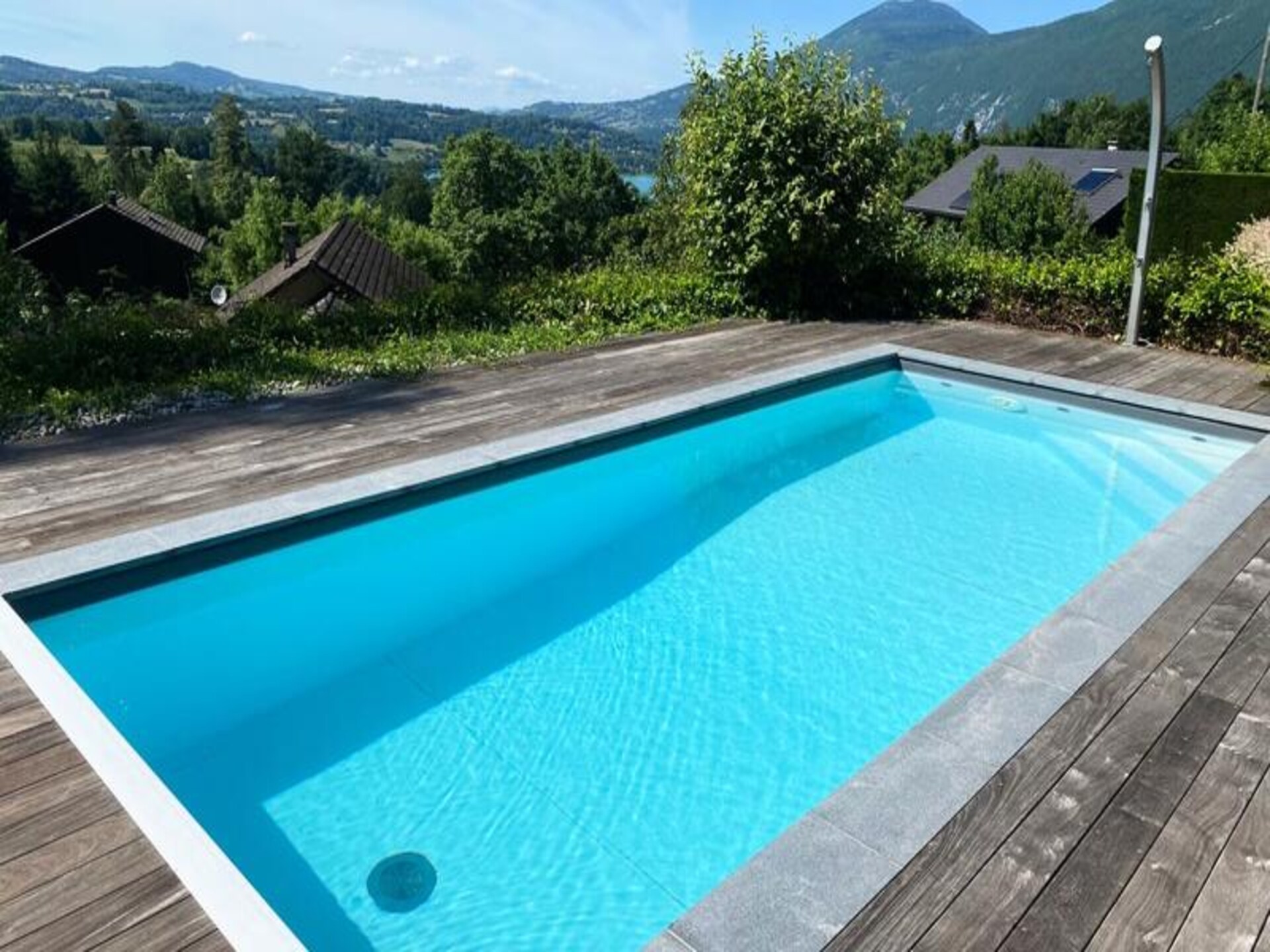 Prachtige villa met zwembad, jacuzzi en uitzicht op het Lac d'Aiguebelette - foto 4