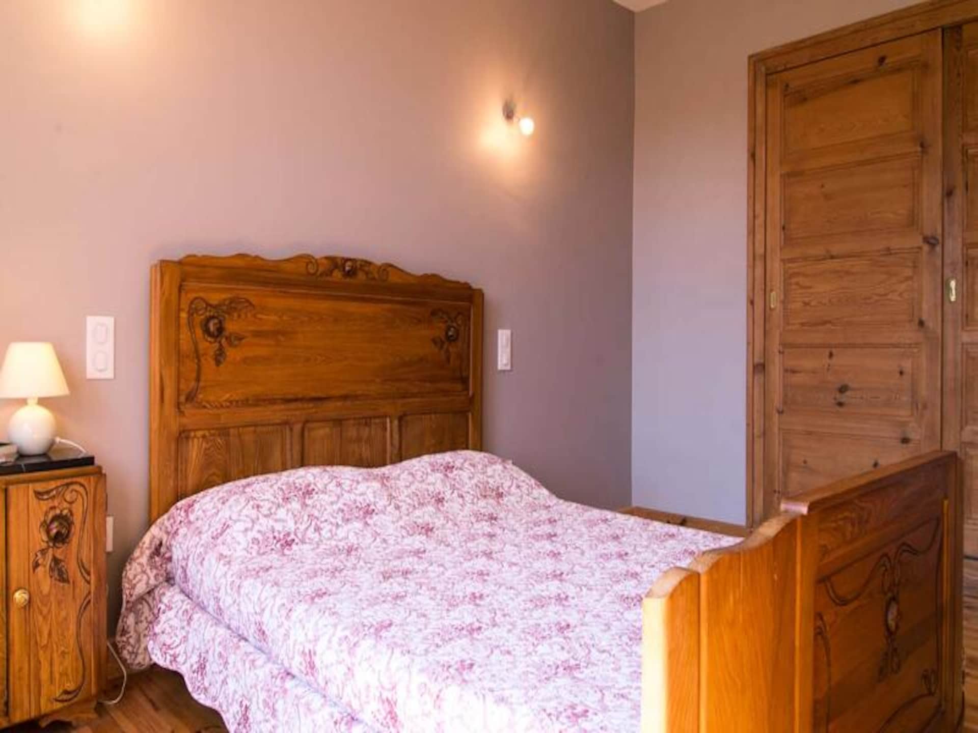 Authentiek stenen huis in Auroux met zwembad en grote tuin - foto 15