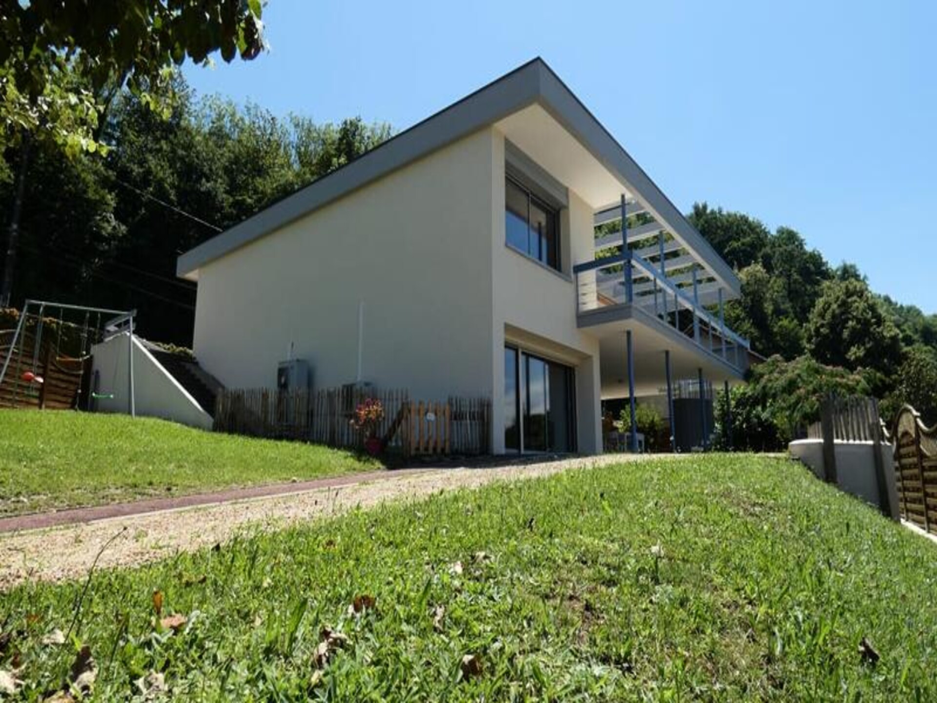 Résidence Lac Casa 60: appartement aan het meer van Paladru met tuin en terras - foto 3