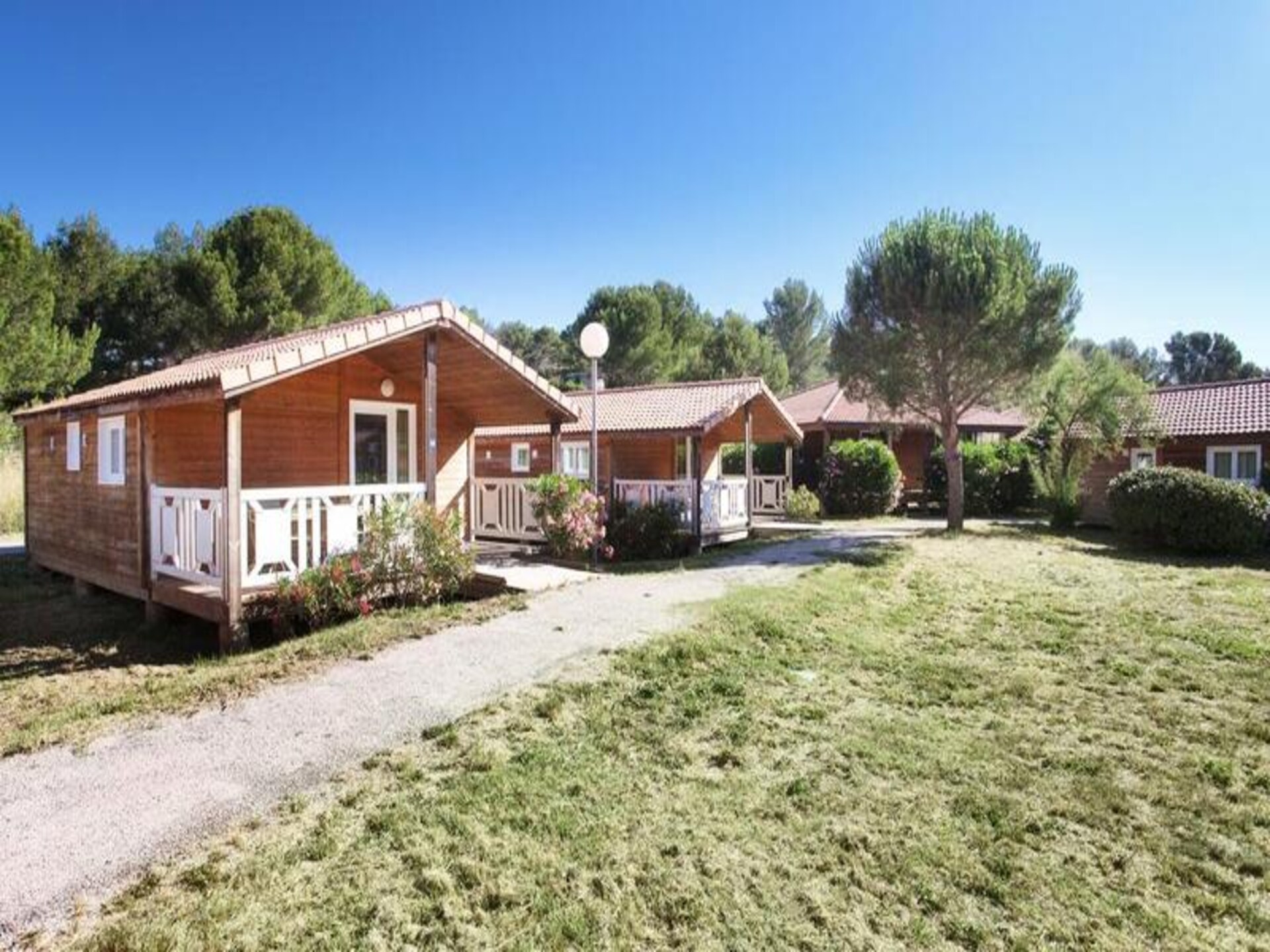 Gerenoveerd chalet in de Provence met zwembad, vlakbij Cassis en de zee - foto 9