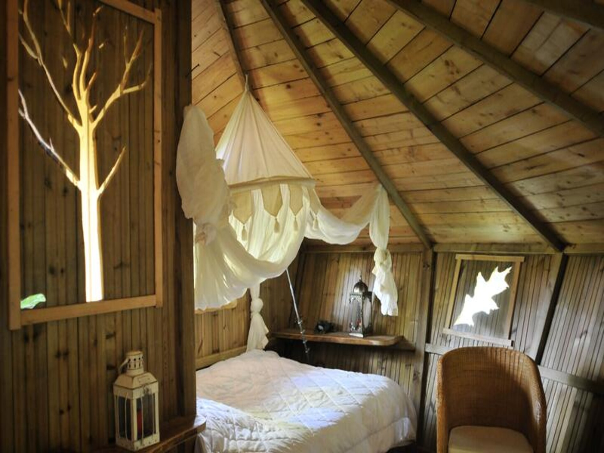 Boomhut in Magné, 14 meter hoog met uitzicht over 12 hectare natuur - foto 16