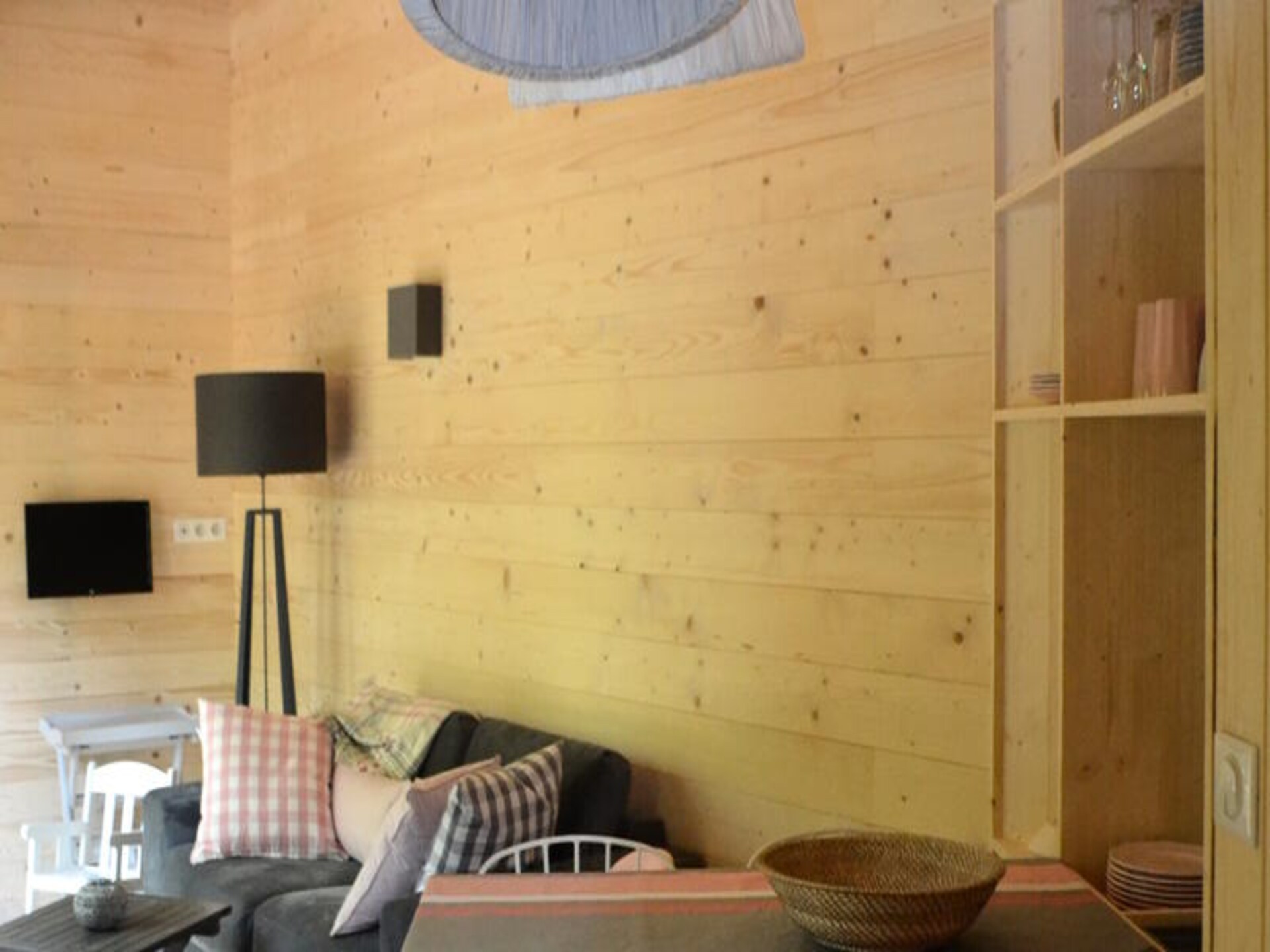 Comfortabele Cocoon Lodge voor 6 personen in het groene Parc de la Belle, Magné - foto 15