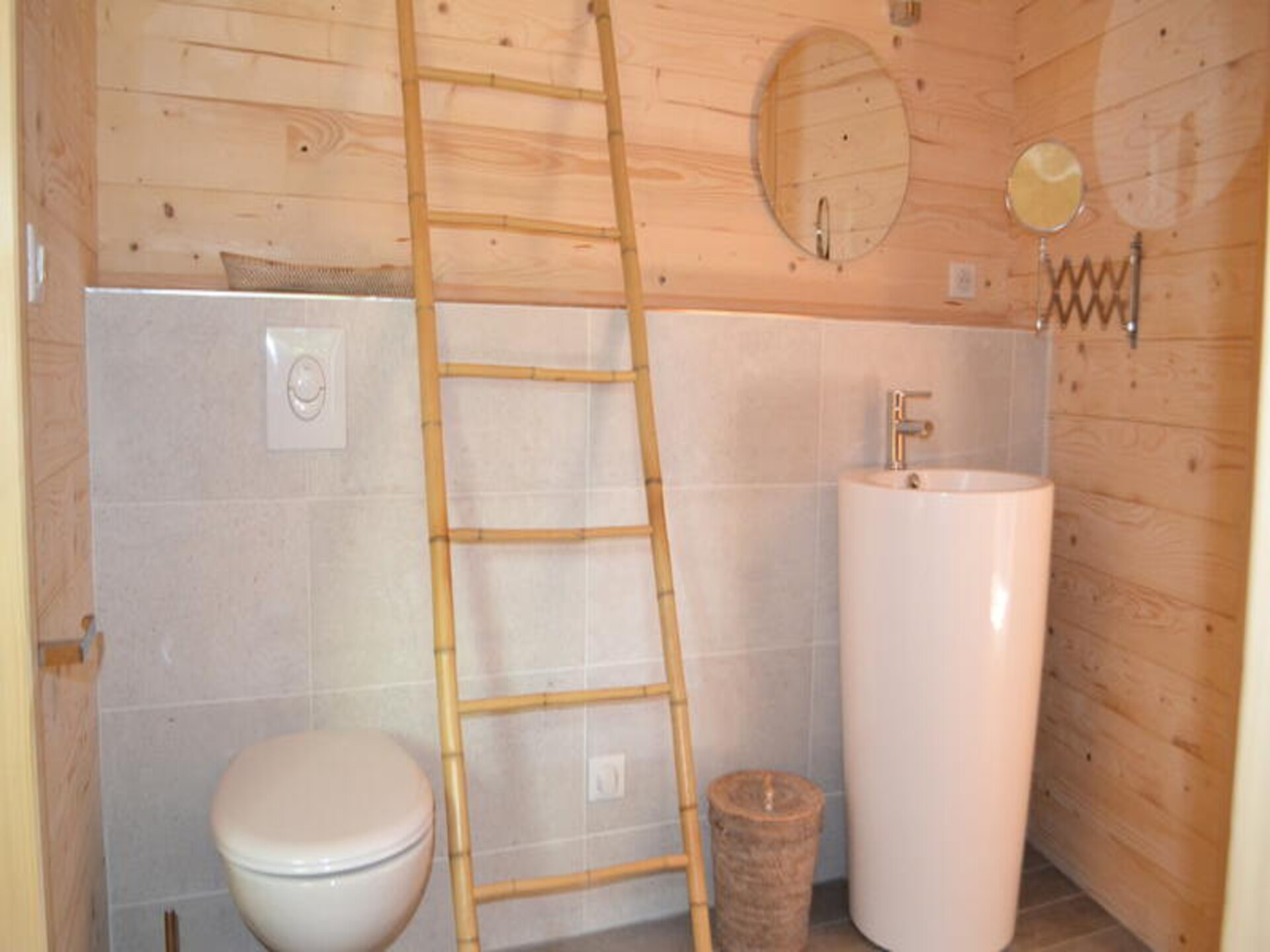 Bohemian Lodge voor 6 personen in natuurrijk Magné - foto 21