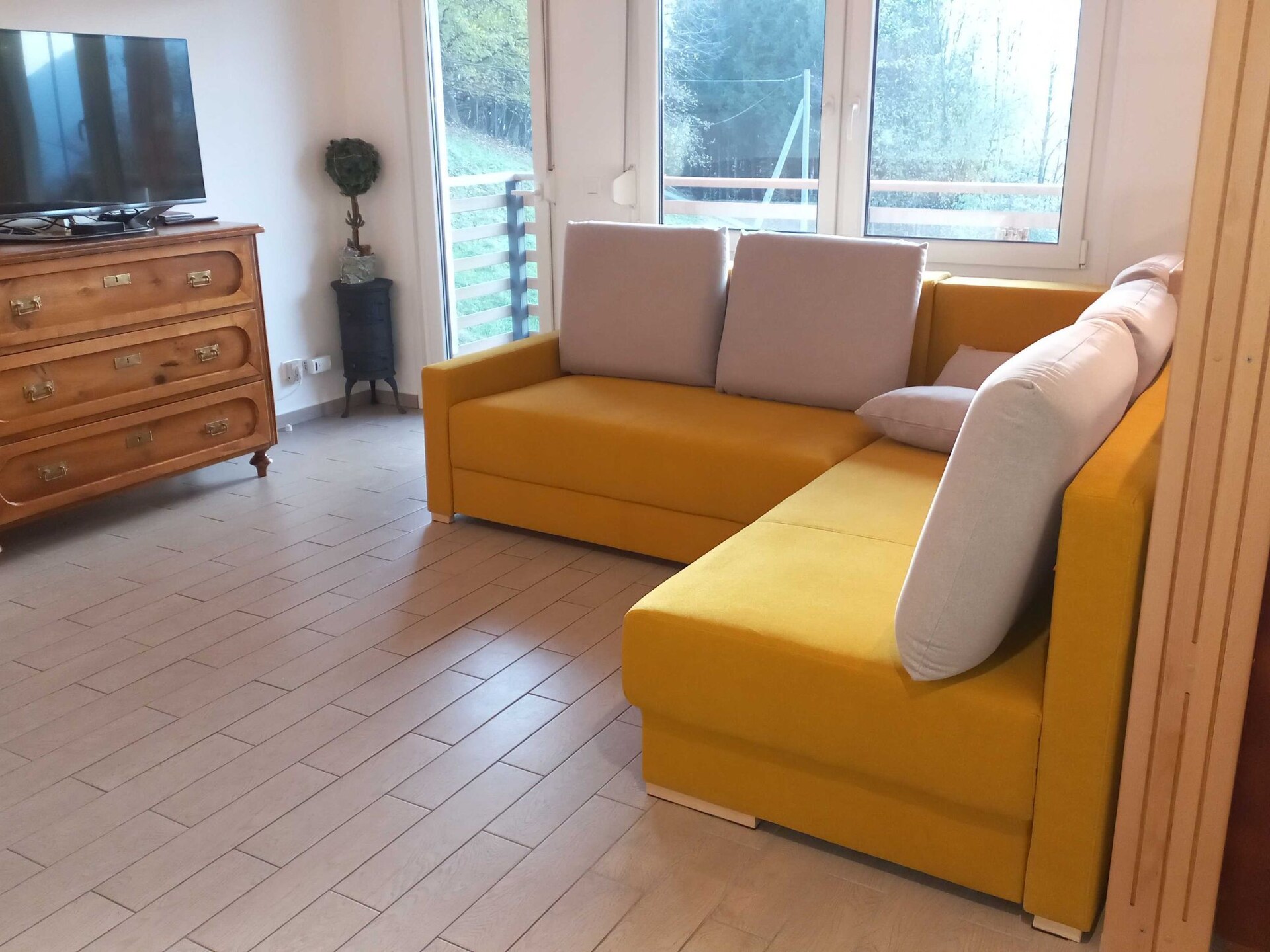 Vrijstaand vakantiehuis met sauna en BBQ aan de rivier bij Slap ob Idrijci - foto 1