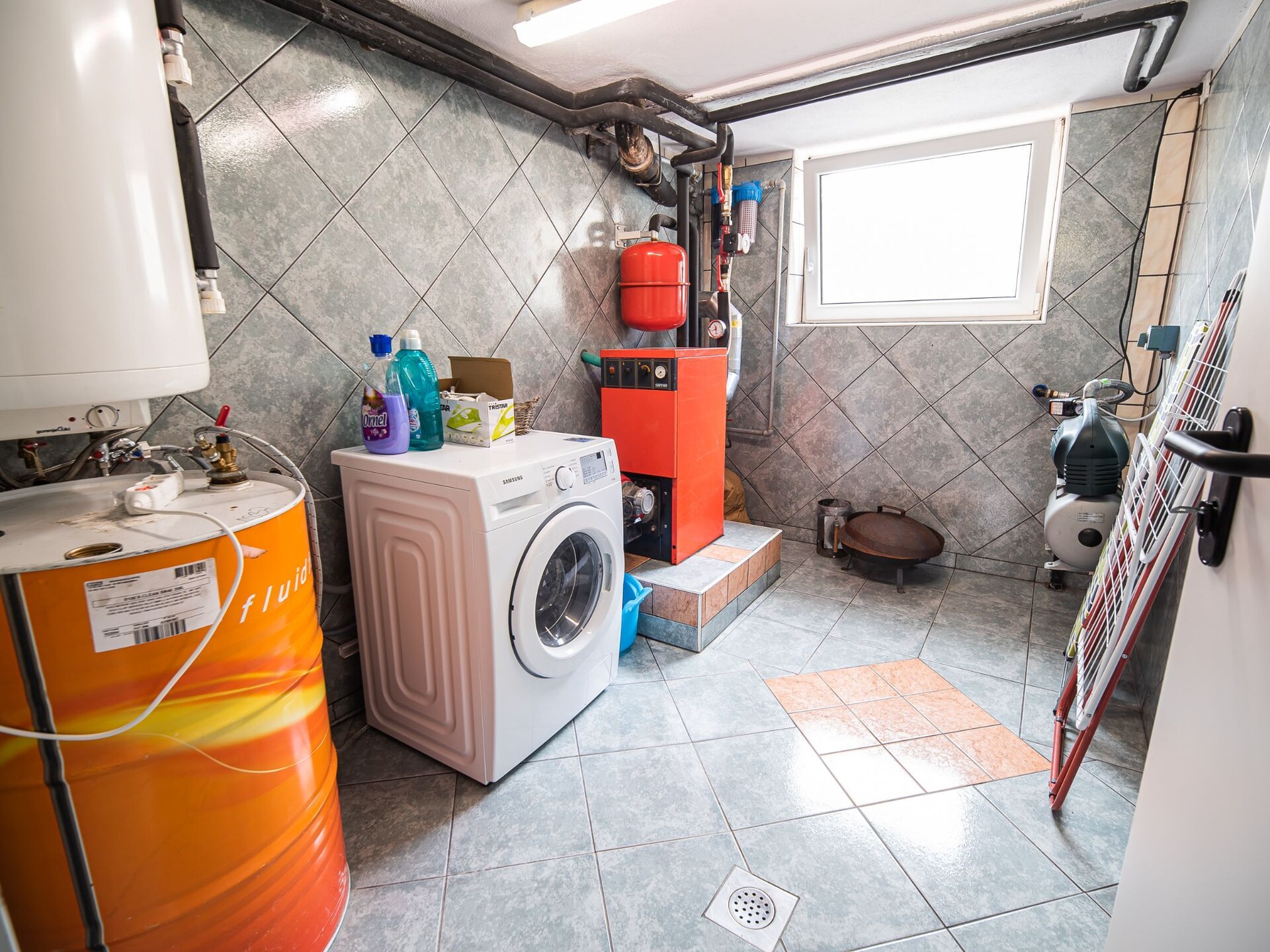 Vrijstaand vakantiehuis met sauna en BBQ aan de rivier bij Slap ob Idrijci - foto 31