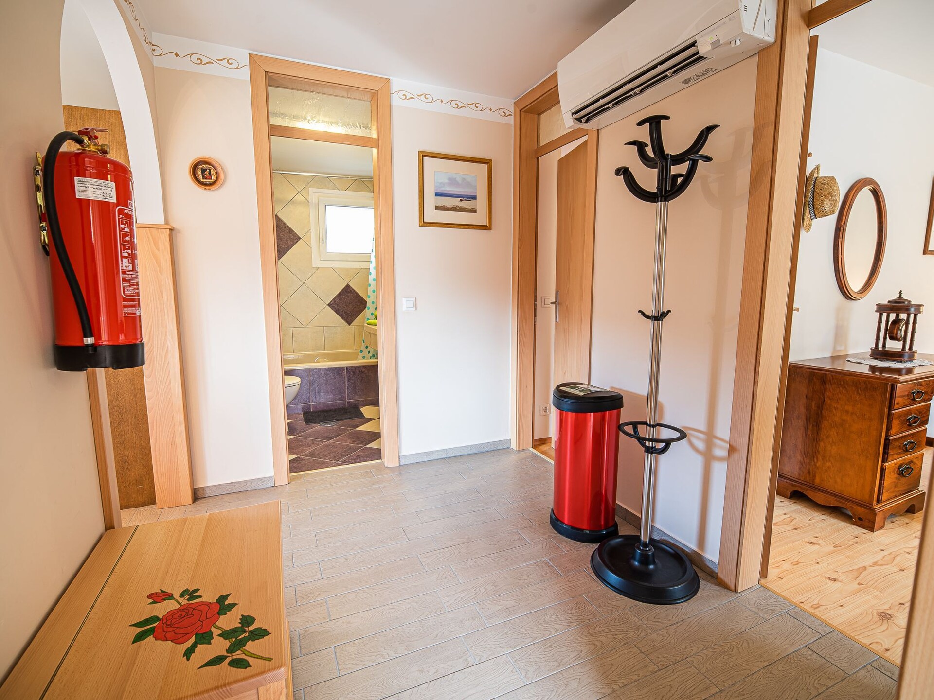 Vrijstaand vakantiehuis met sauna en BBQ aan de rivier bij Slap ob Idrijci - foto 53