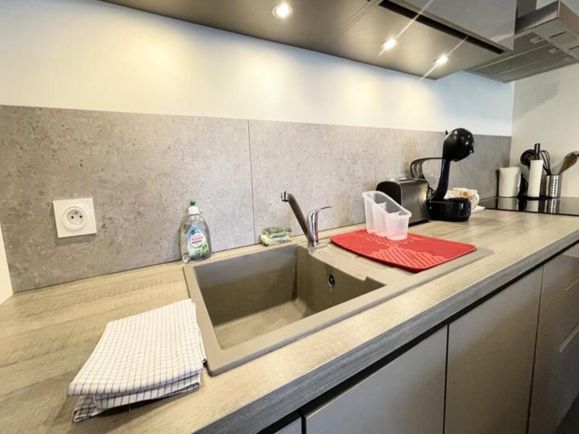 Licht appartement met terras in Eybens, vlakbij Grenoble - foto 17