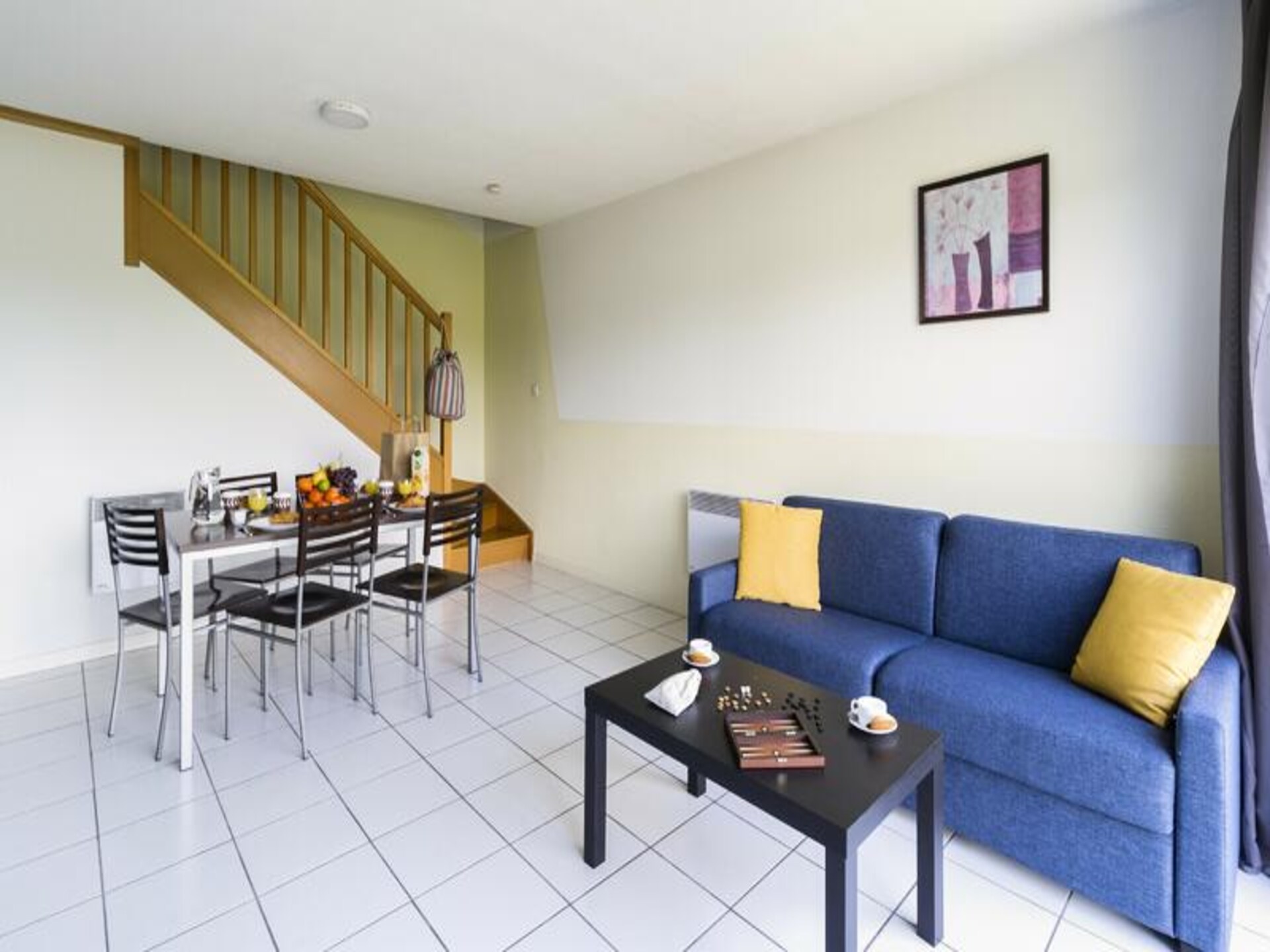 Ruim appartement voor 6 nabij Clermont-Ferrand met zwembad - foto 16