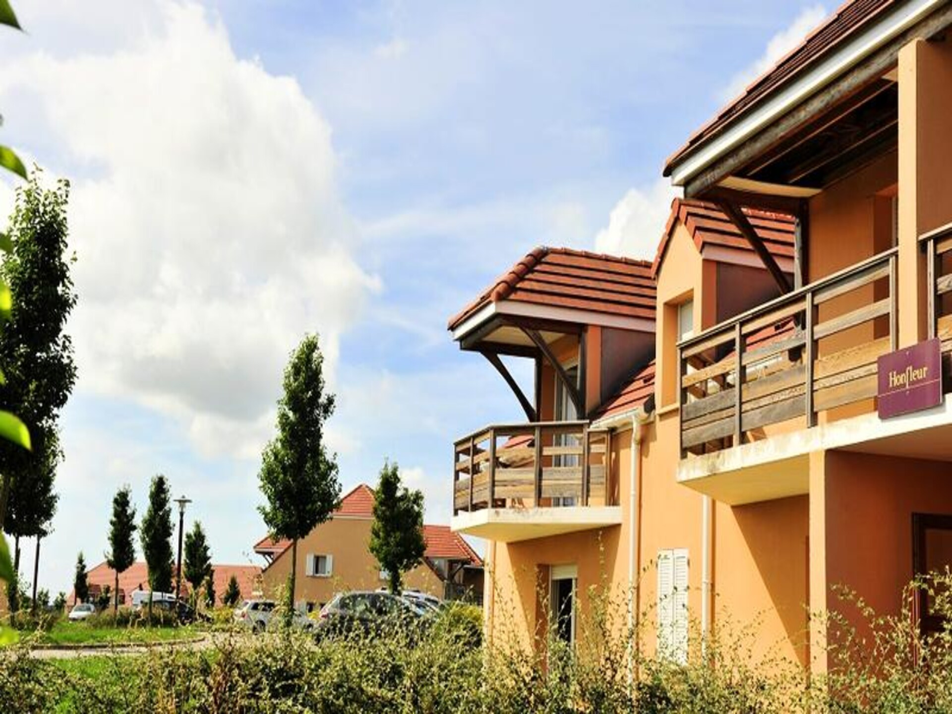 Rustiek appartement nabij Honfleur met binnenzwembad, sauna en tuin - foto 2