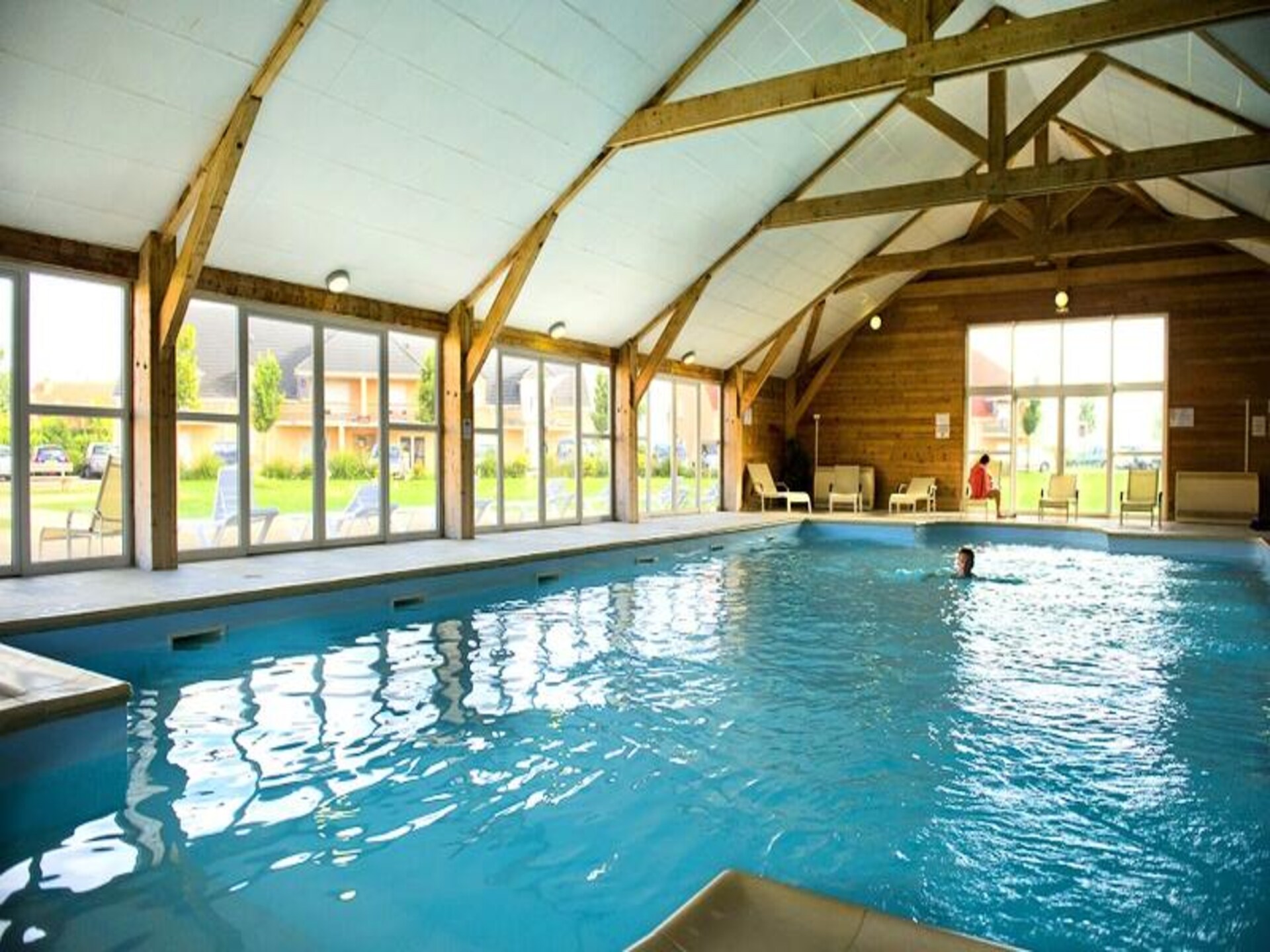 Rustiek appartement nabij Honfleur met binnenzwembad, sauna en tuin - foto 11