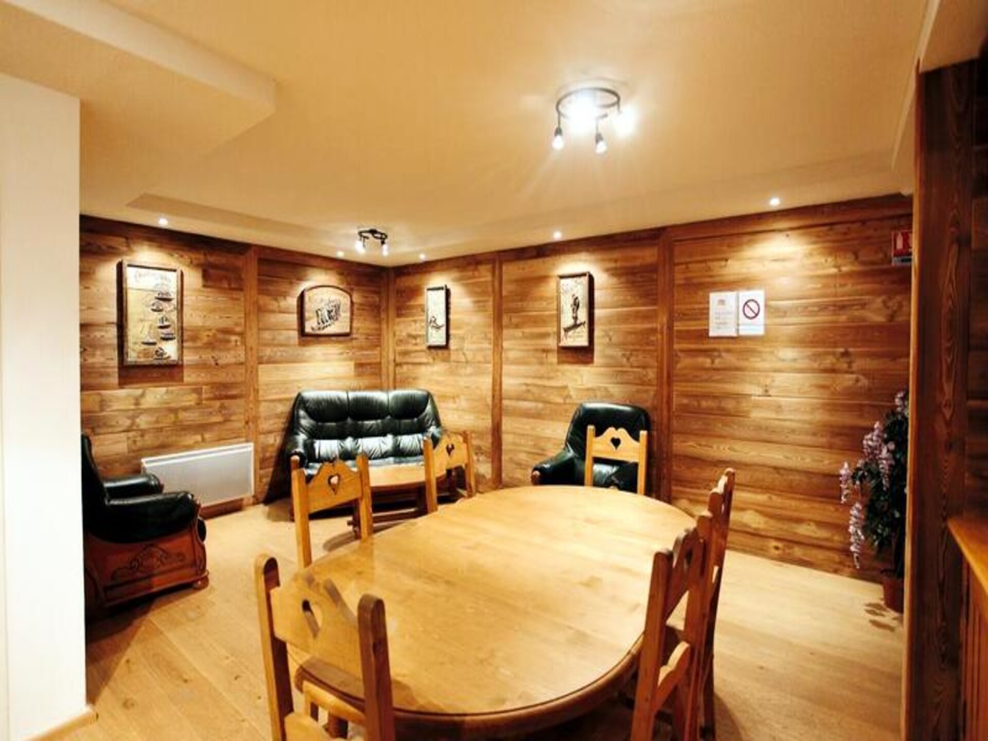 Ruim duplex appartement voor 8 personen in Avrieux, vlakbij de pistes - foto 4