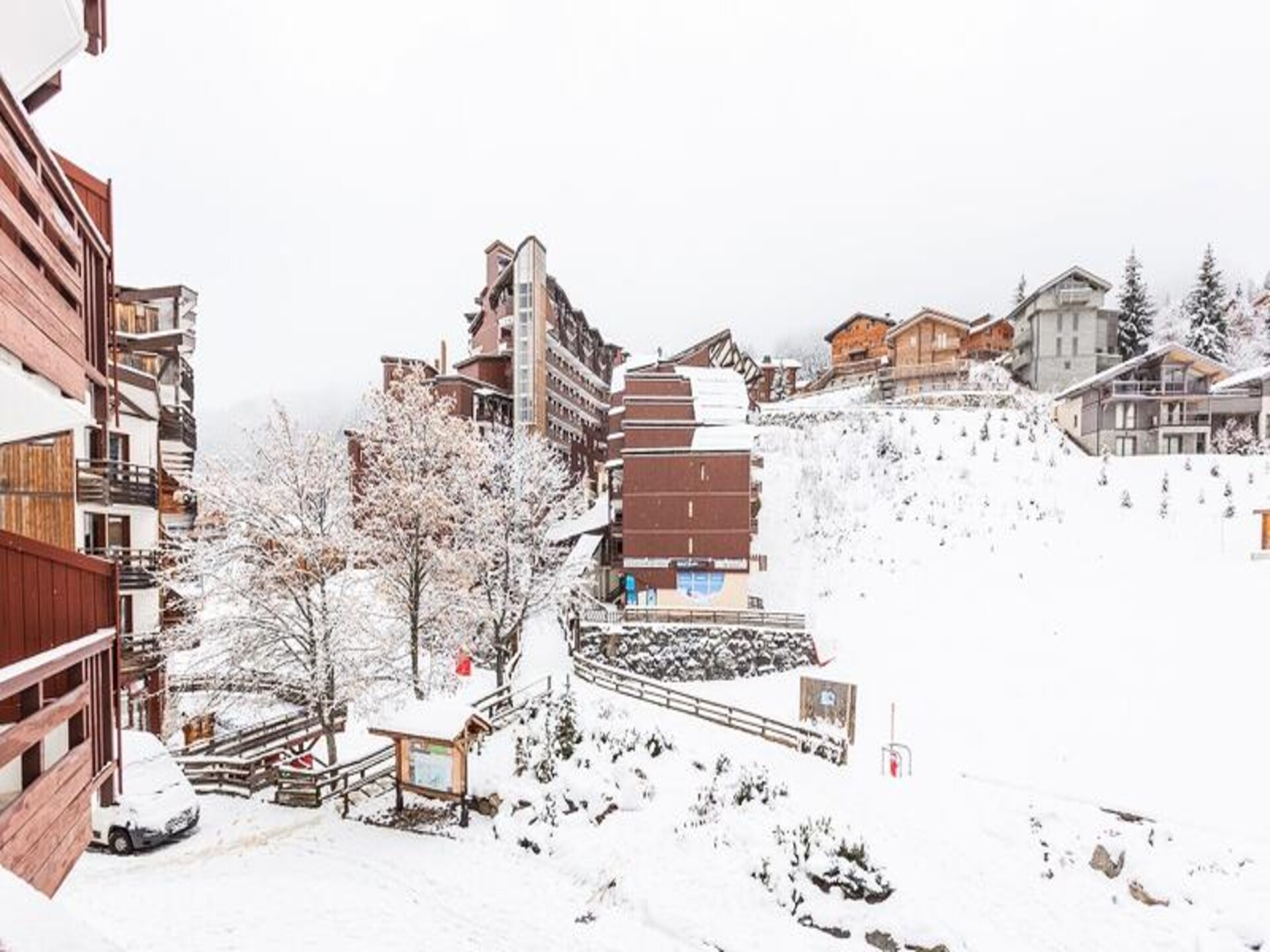 Appartement in autovrij La Tania, direct aan de piste tussen Courchevel en Méribel - foto 15
