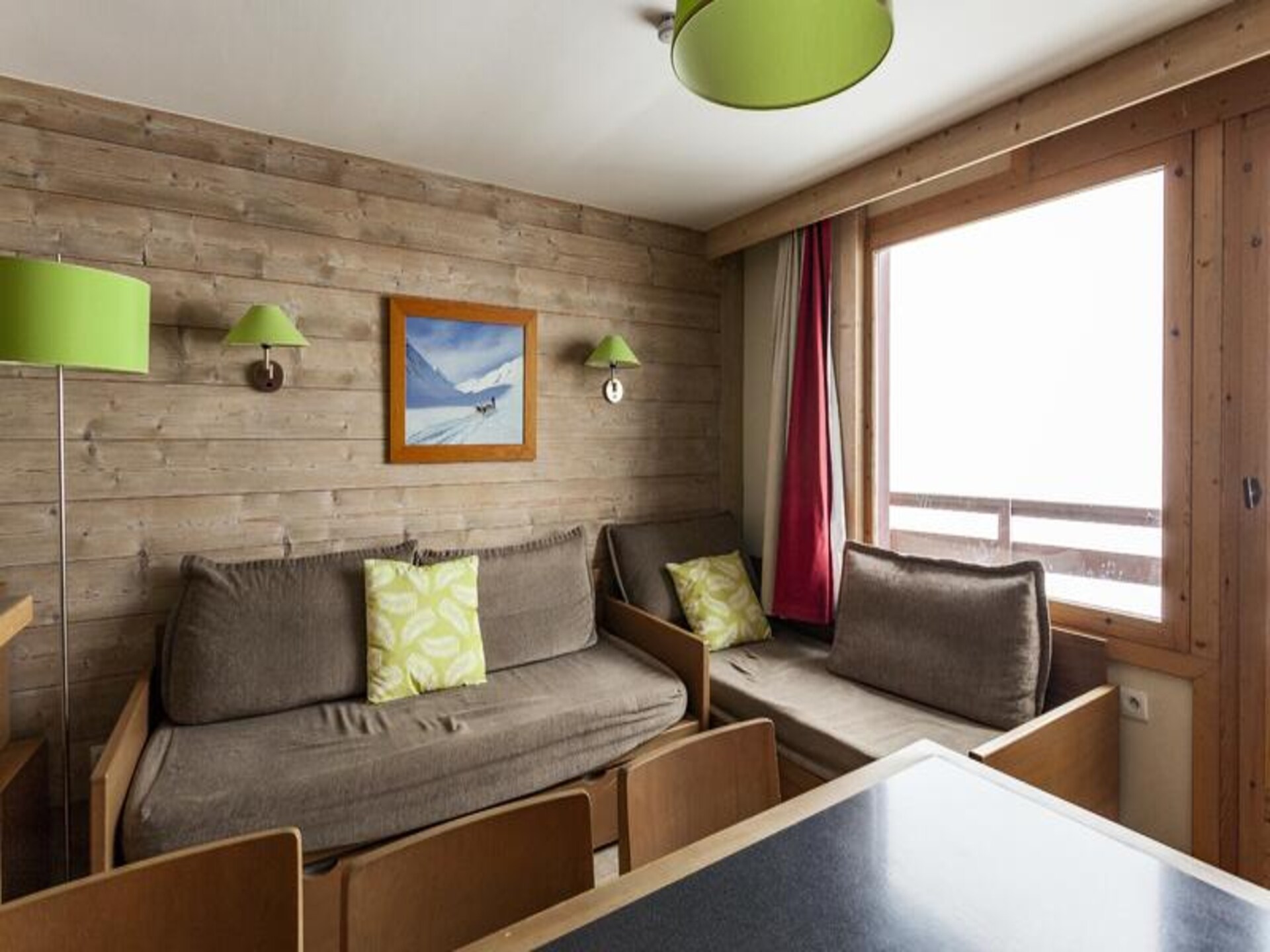 Appartement 7p in het autovrije La Tania, direct bij de piste en winkels - foto 7