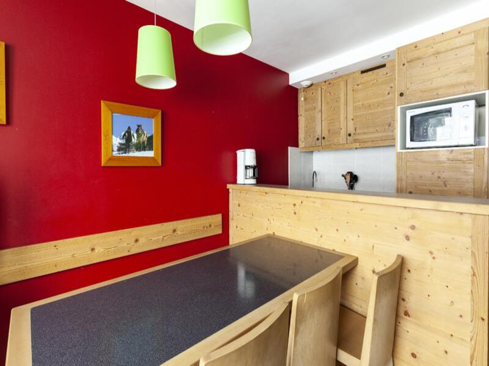 Appartement 7p in het autovrije La Tania, direct bij de piste en winkels - foto 11