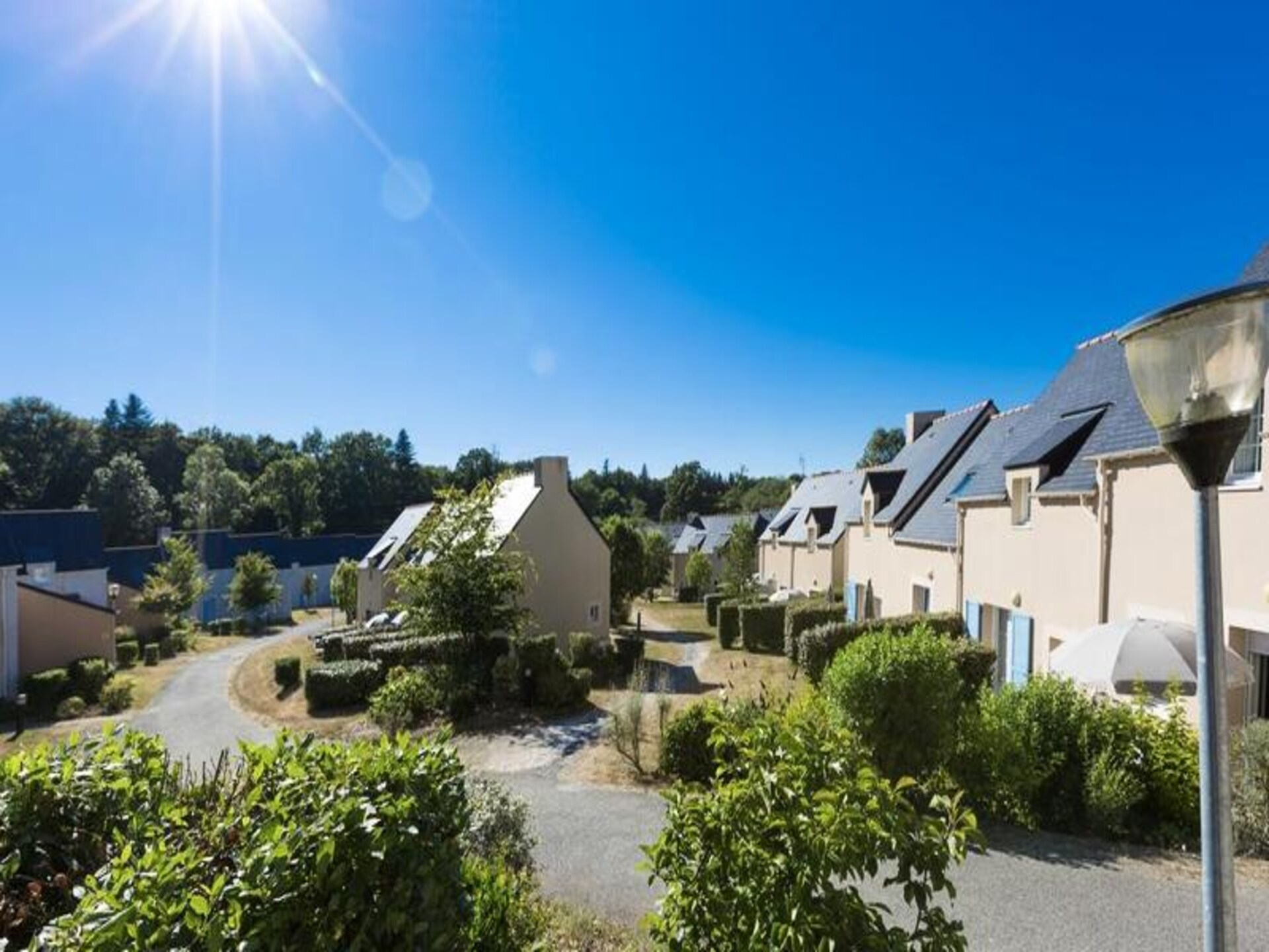 Ruime maisonette voor 8 bij Dinan en Saint-Malo met binnenzwembad - foto 4