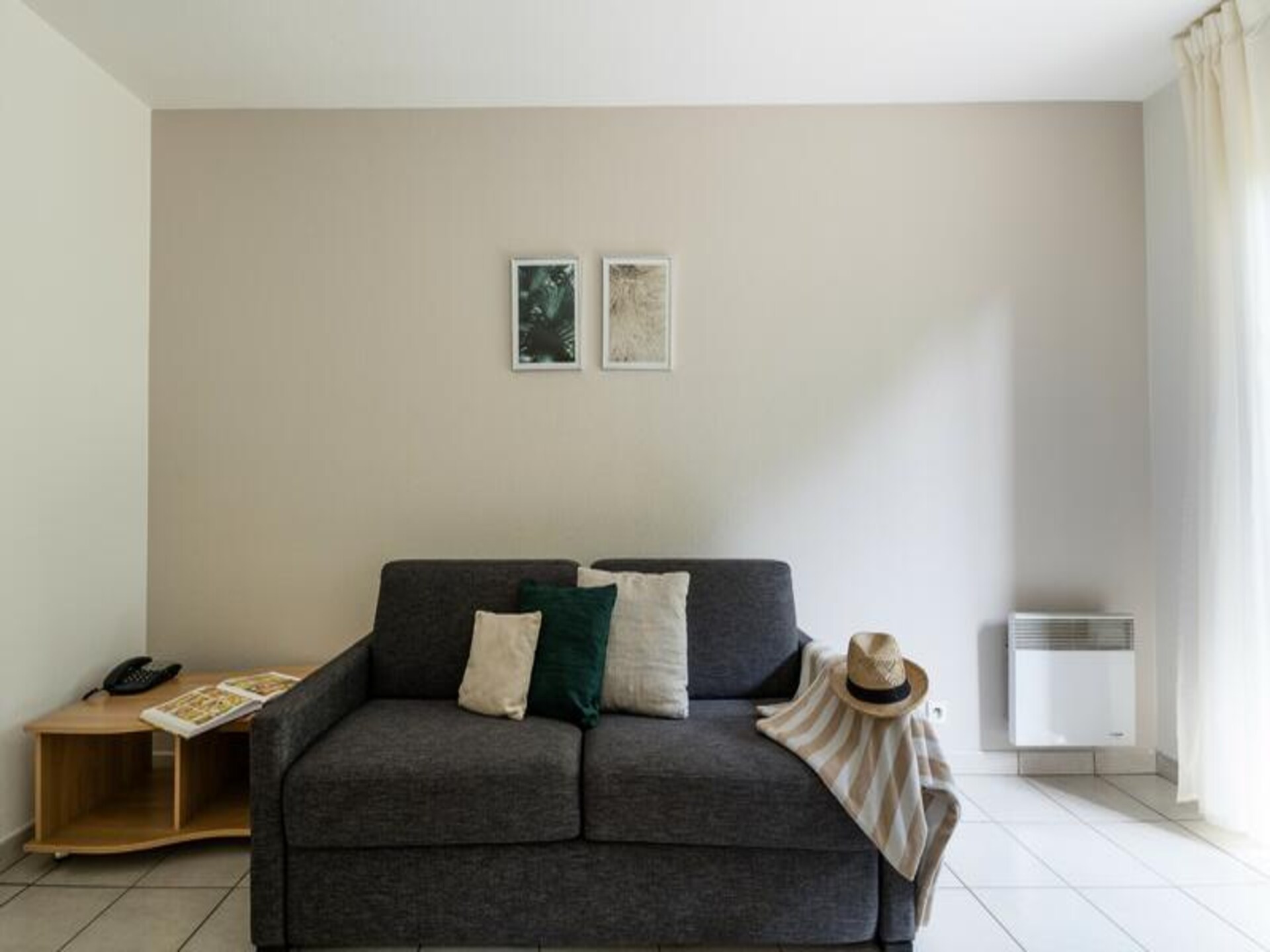 Rustiek appartement op landgoed bij Lyon met zwembad - foto 11