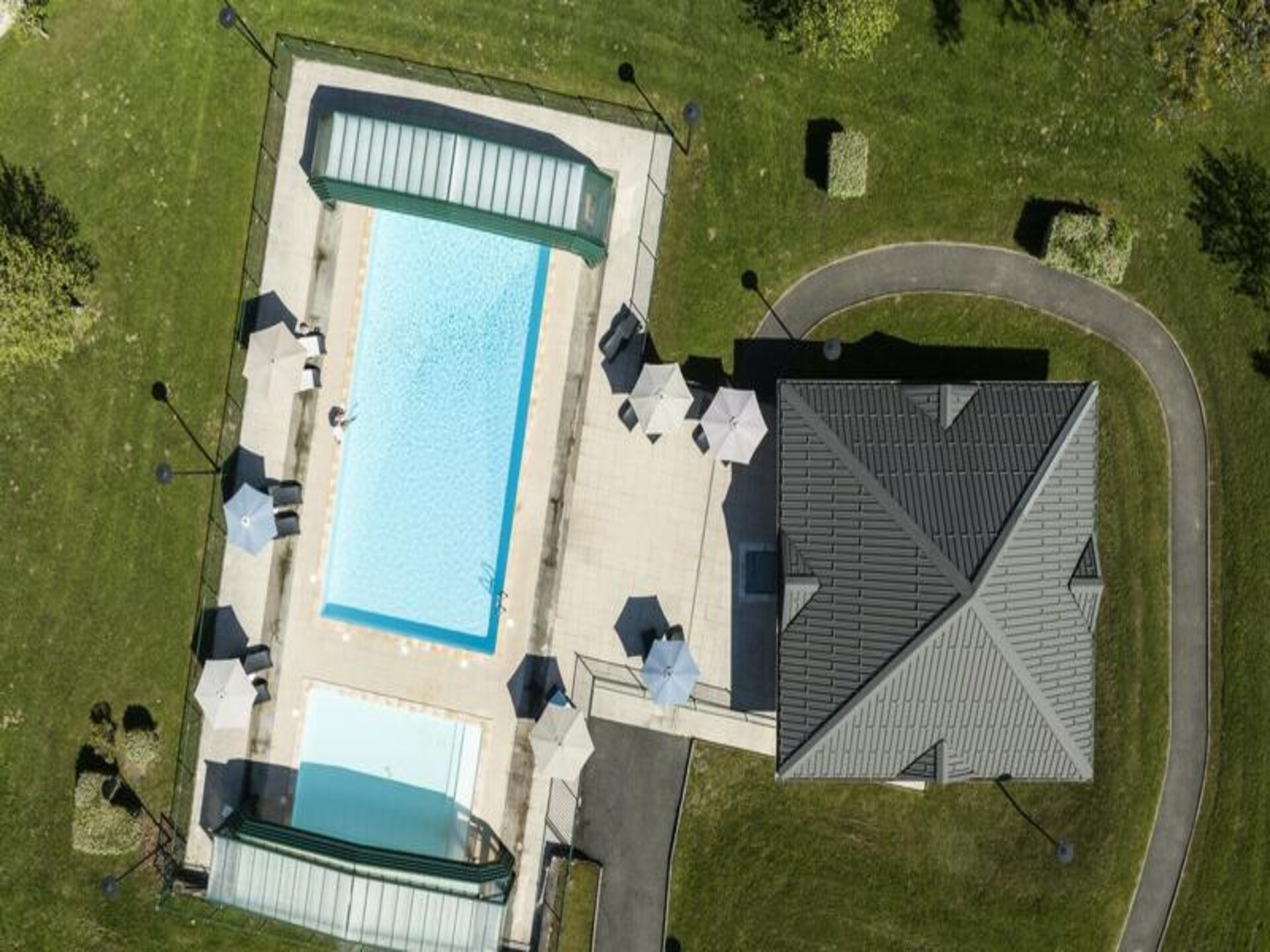 Knusse studio voor 2 bij het Meer van Genève met zwembad en uitzicht op de Alpen - foto 9