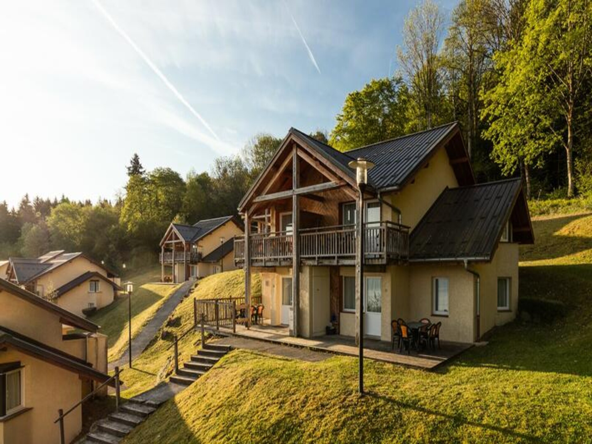 Rustiek chalet-appartement bij het Meer van Genève met zwembad en tennis - foto 13