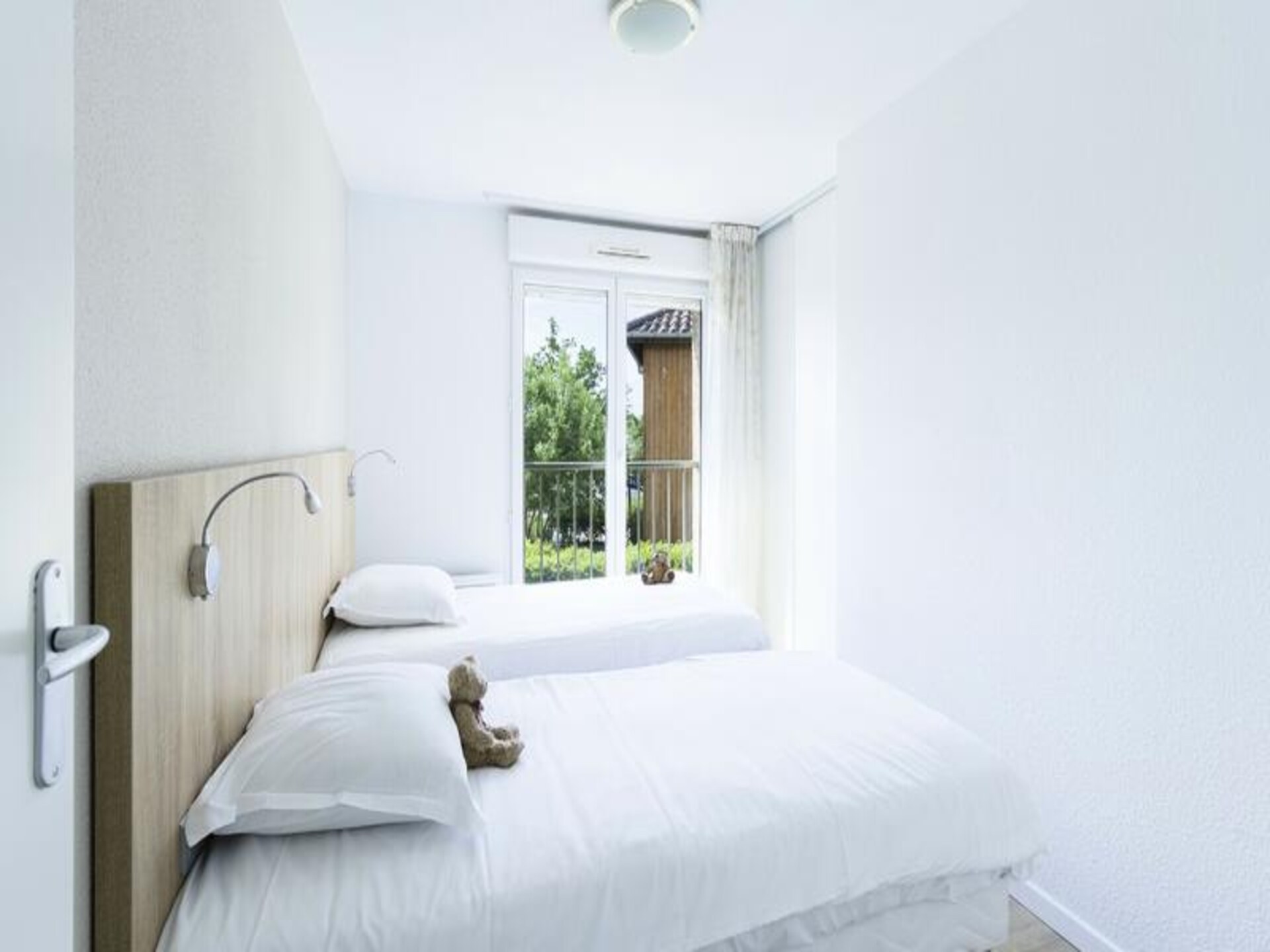 Ruim duplexappartement voor 8 personen bij Lyon met zwembad - foto 22